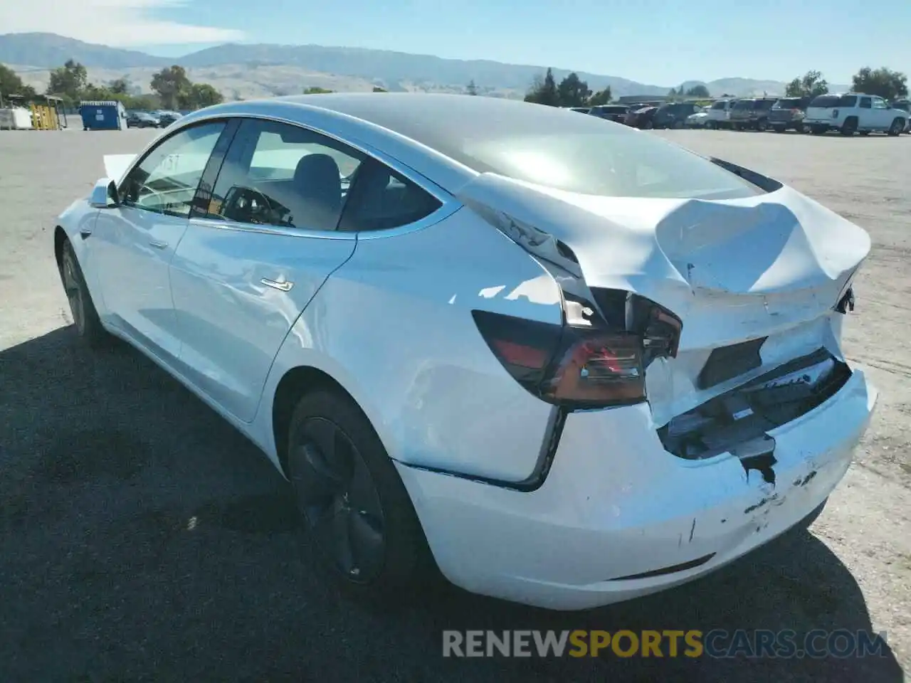 3 Photograph of a damaged car 5YJ3E1EA3KF483414 TESLA MODEL 3 2019