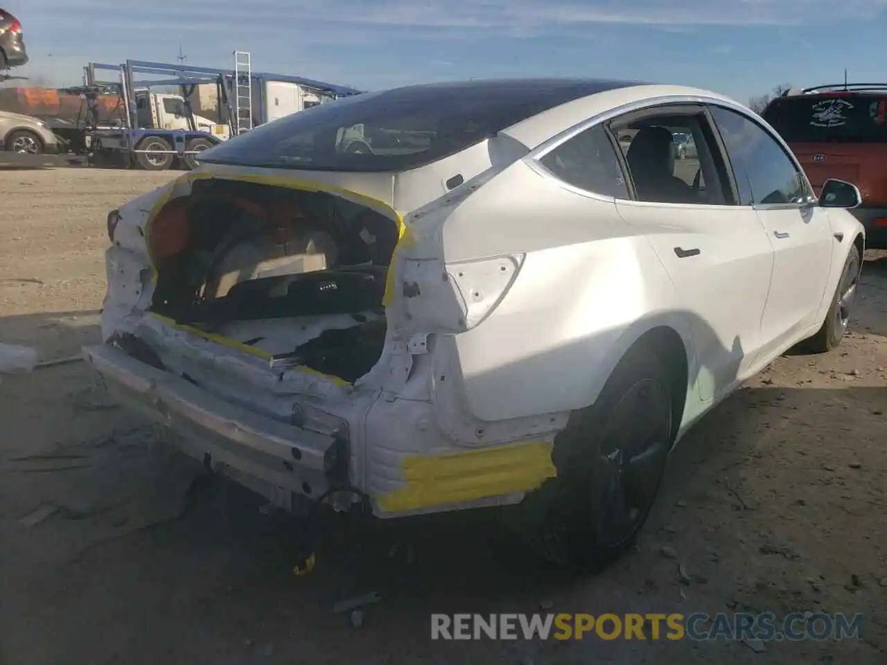 4 Photograph of a damaged car 5YJ3E1EA3KF484238 TESLA MODEL 3 2019