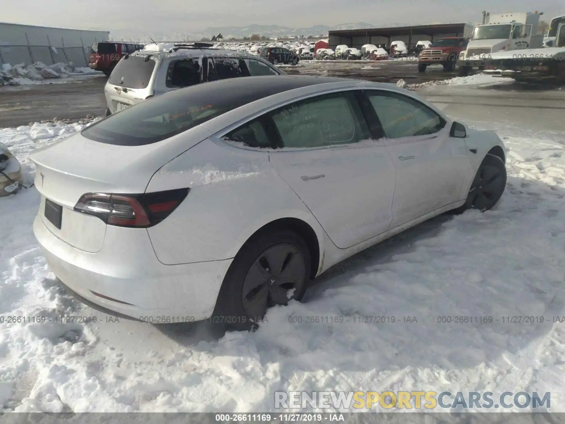 4 Фотография поврежденного автомобиля 5YJ3E1EA3KF485096 TESLA MODEL 3 2019