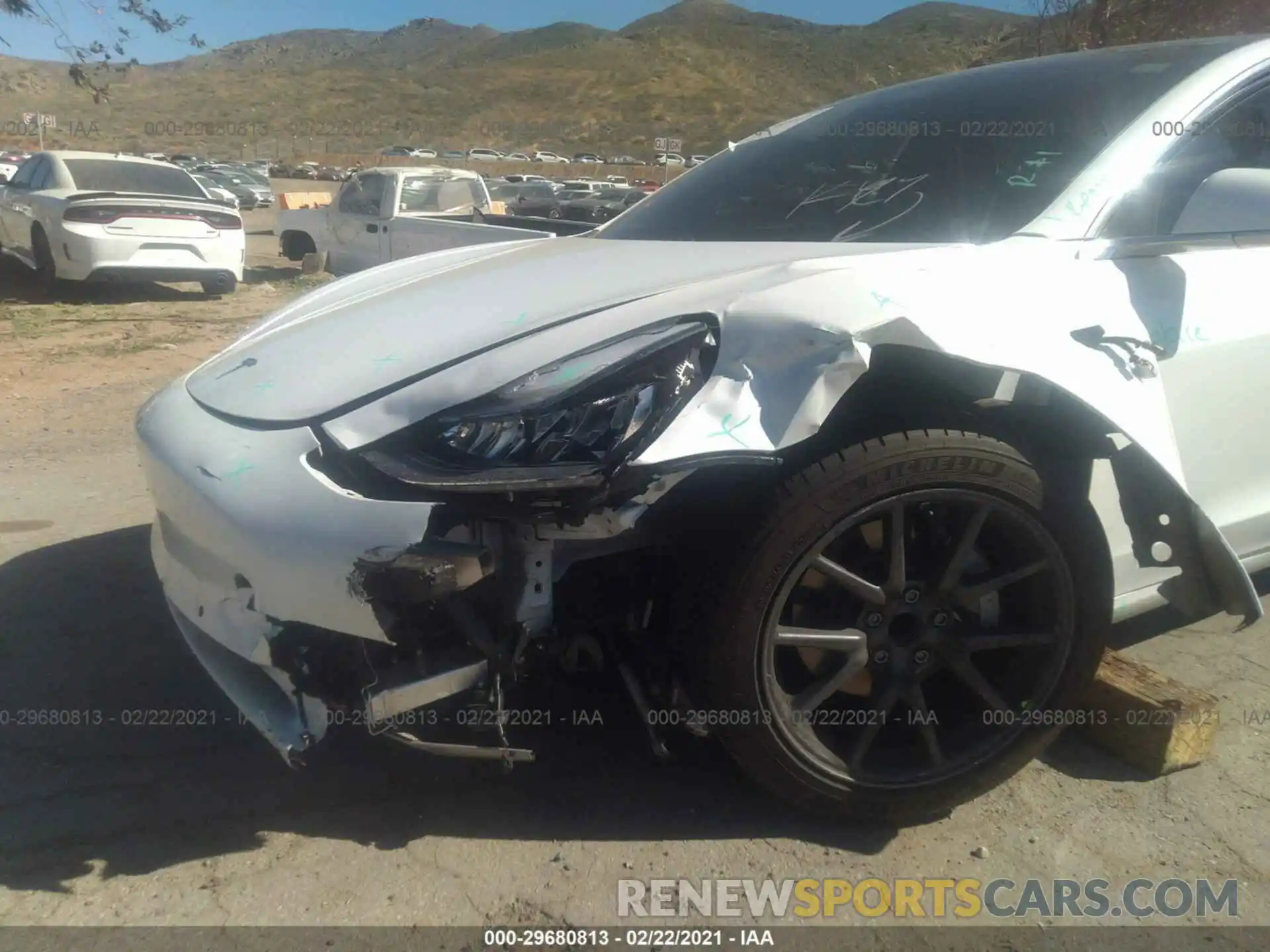 6 Photograph of a damaged car 5YJ3E1EA3KF485213 TESLA MODEL 3 2019