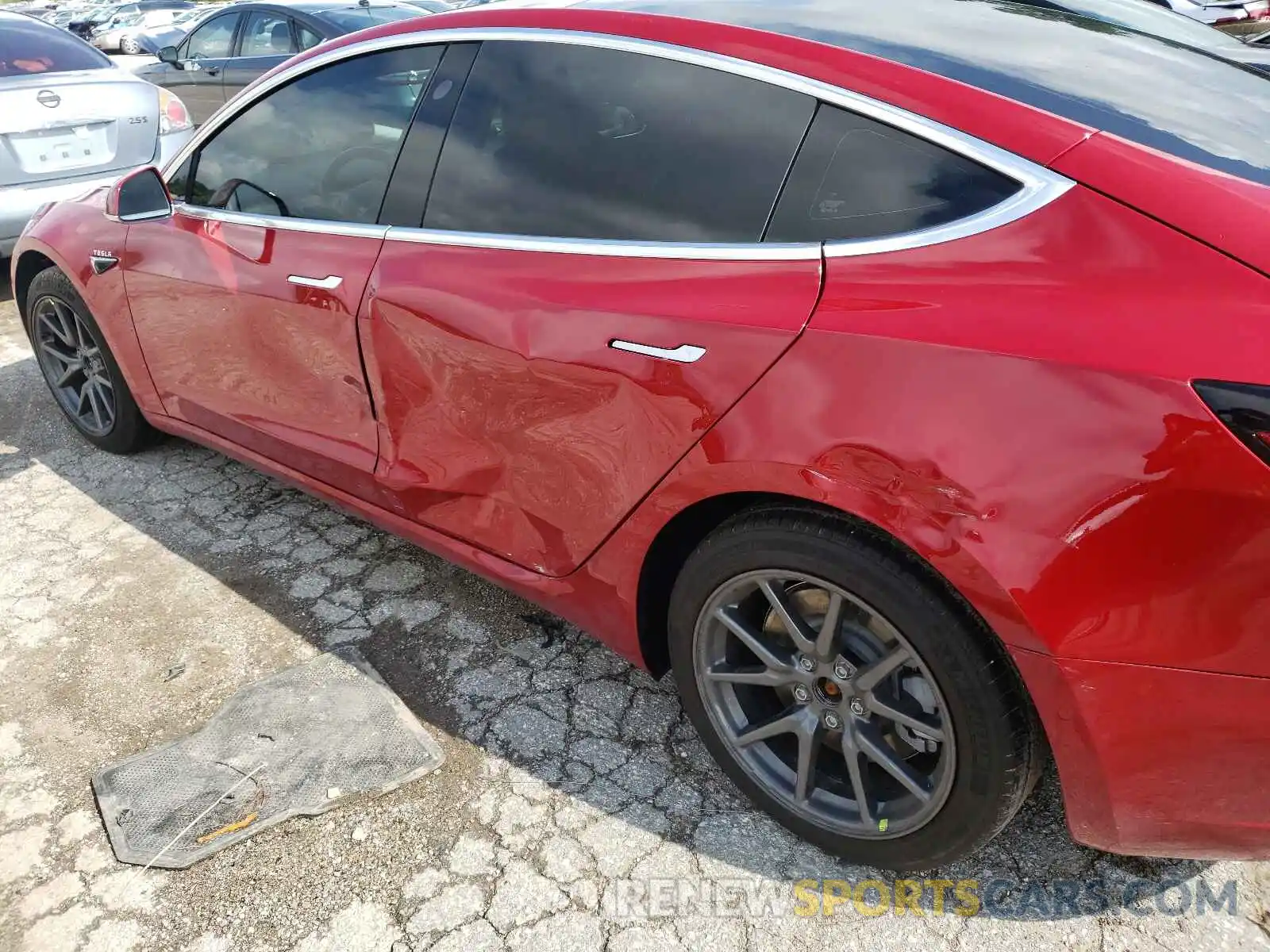 9 Photograph of a damaged car 5YJ3E1EA4KF190721 TESLA MODEL 3 2019