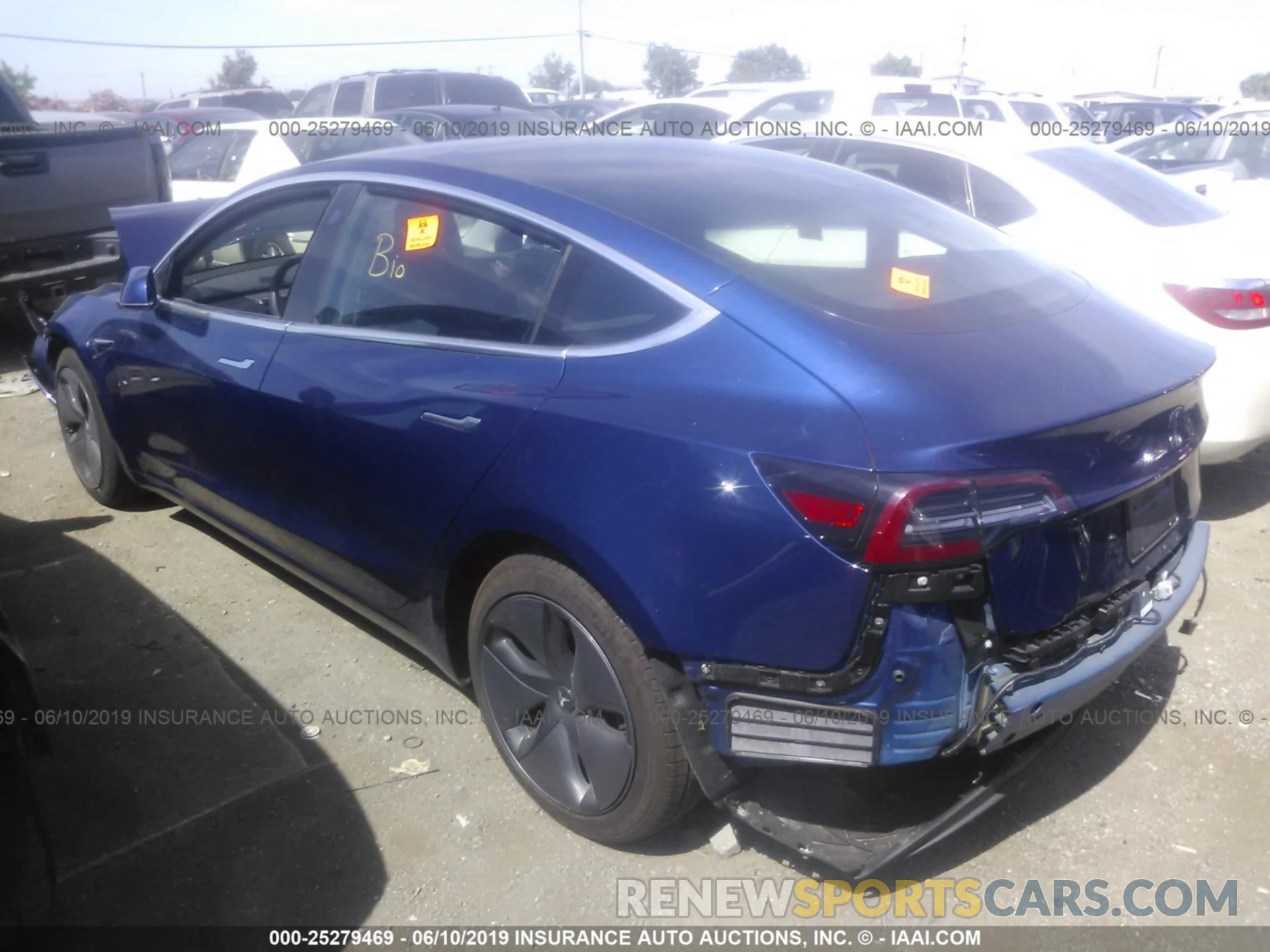 3 Photograph of a damaged car 5YJ3E1EA4KF299499 TESLA MODEL 3 2019