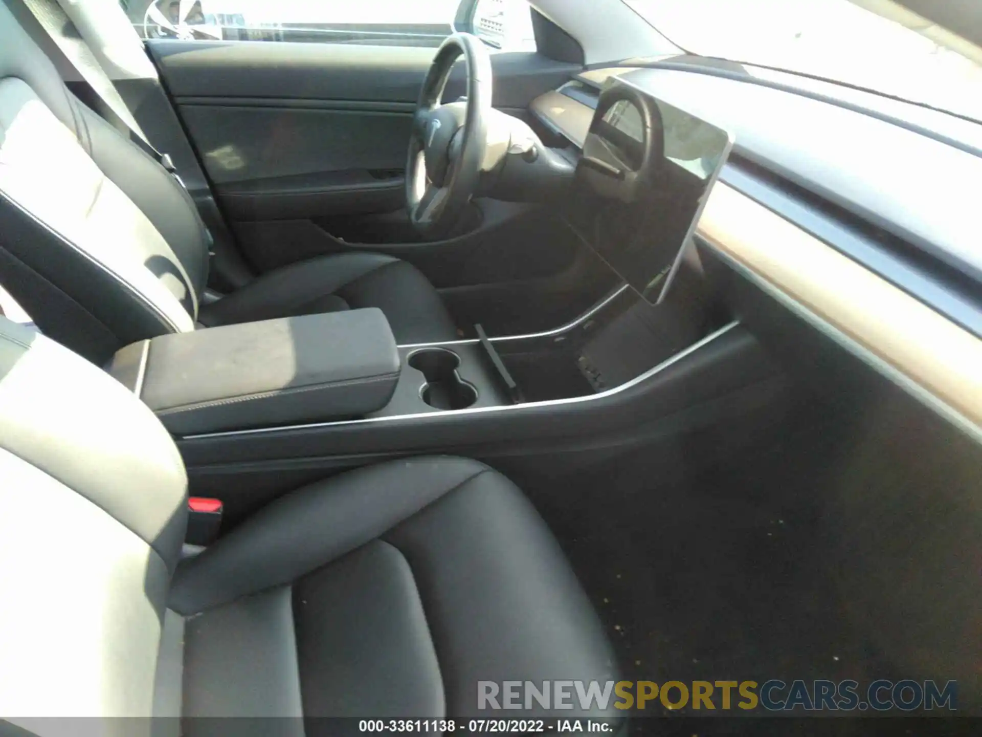 5 Photograph of a damaged car 5YJ3E1EA4KF301378 TESLA MODEL 3 2019