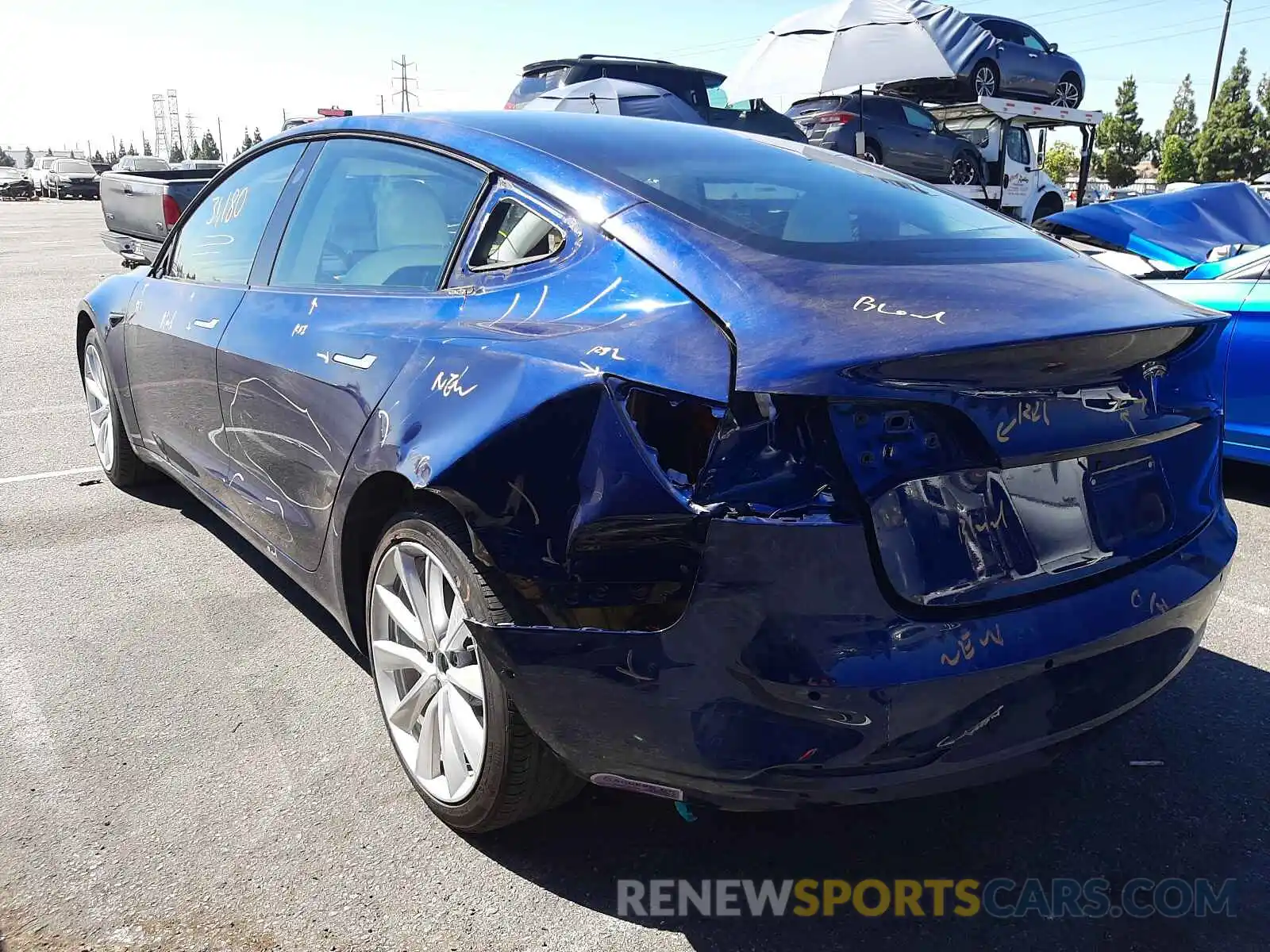 3 Photograph of a damaged car 5YJ3E1EA4KF302529 TESLA MODEL 3 2019