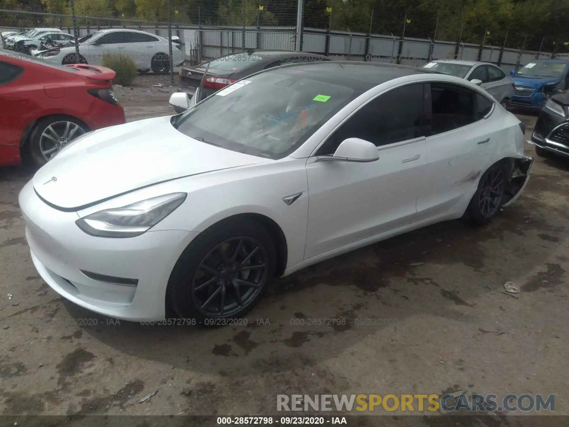 2 Фотография поврежденного автомобиля 5YJ3E1EA4KF317452 TESLA MODEL 3 2019