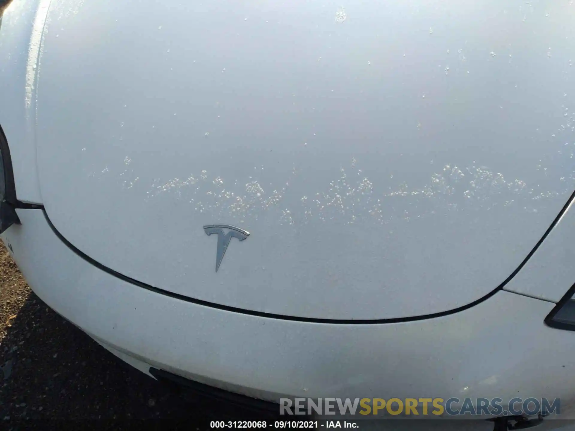 10 Photograph of a damaged car 5YJ3E1EA4KF326510 TESLA MODEL 3 2019