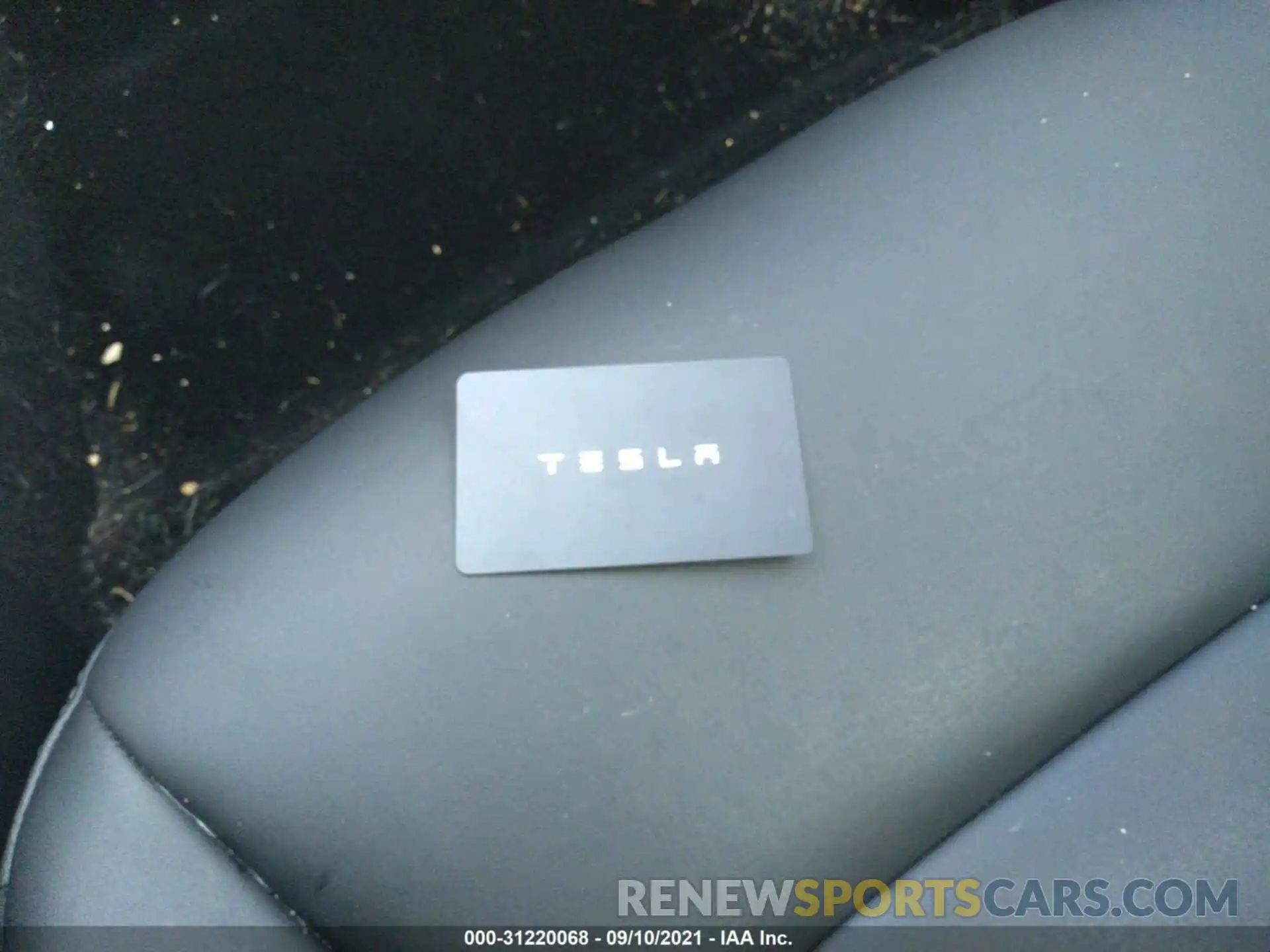 11 Photograph of a damaged car 5YJ3E1EA4KF326510 TESLA MODEL 3 2019