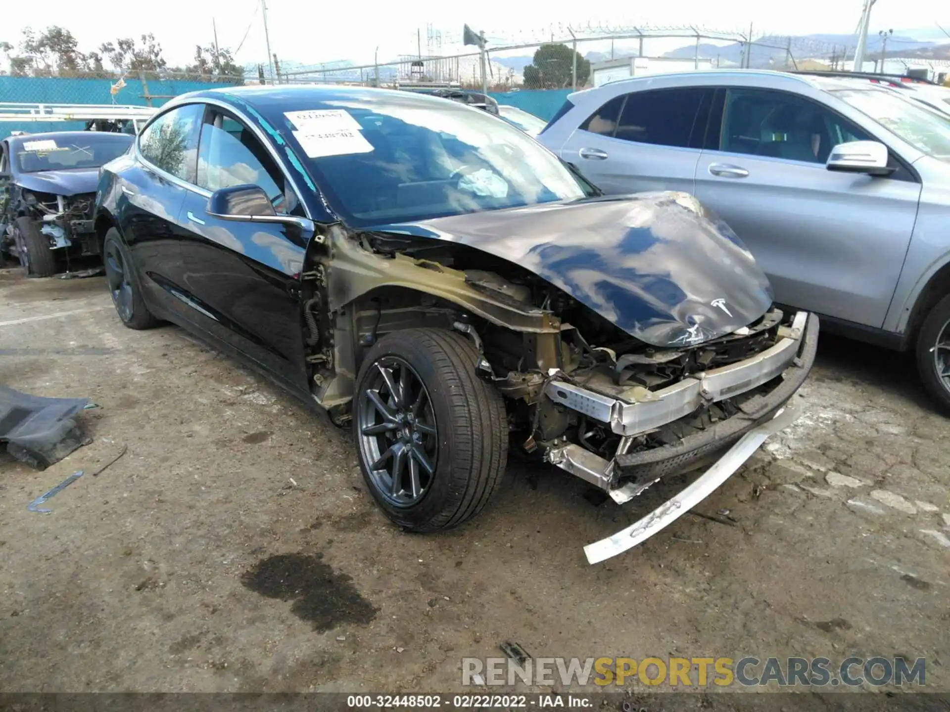 1 Photograph of a damaged car 5YJ3E1EA4KF362035 TESLA MODEL 3 2019