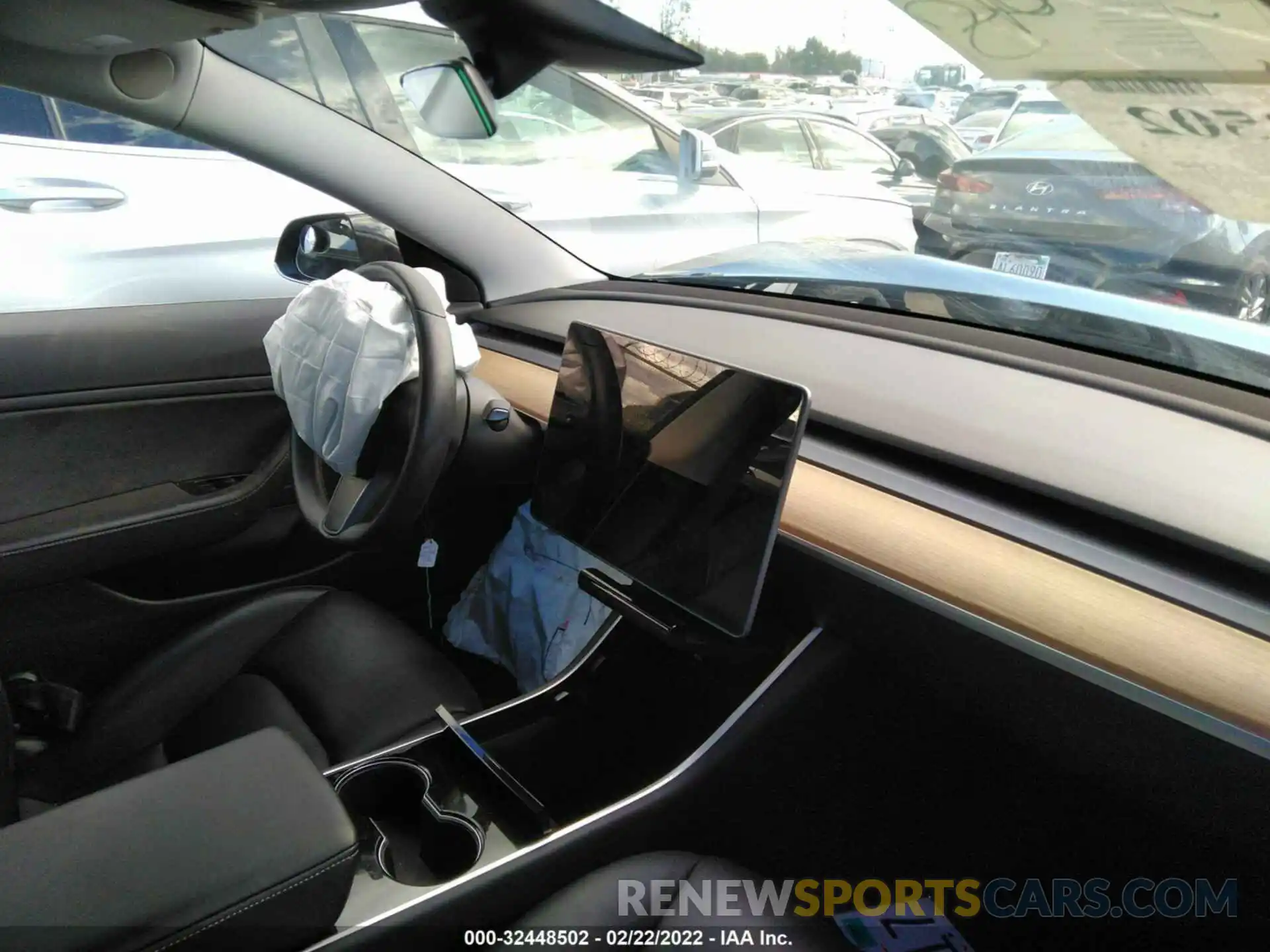 5 Photograph of a damaged car 5YJ3E1EA4KF362035 TESLA MODEL 3 2019