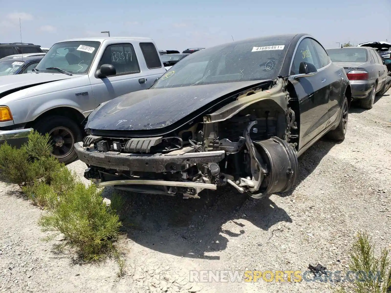 2 Photograph of a damaged car 5YJ3E1EA4KF395309 TESLA MODEL 3 2019