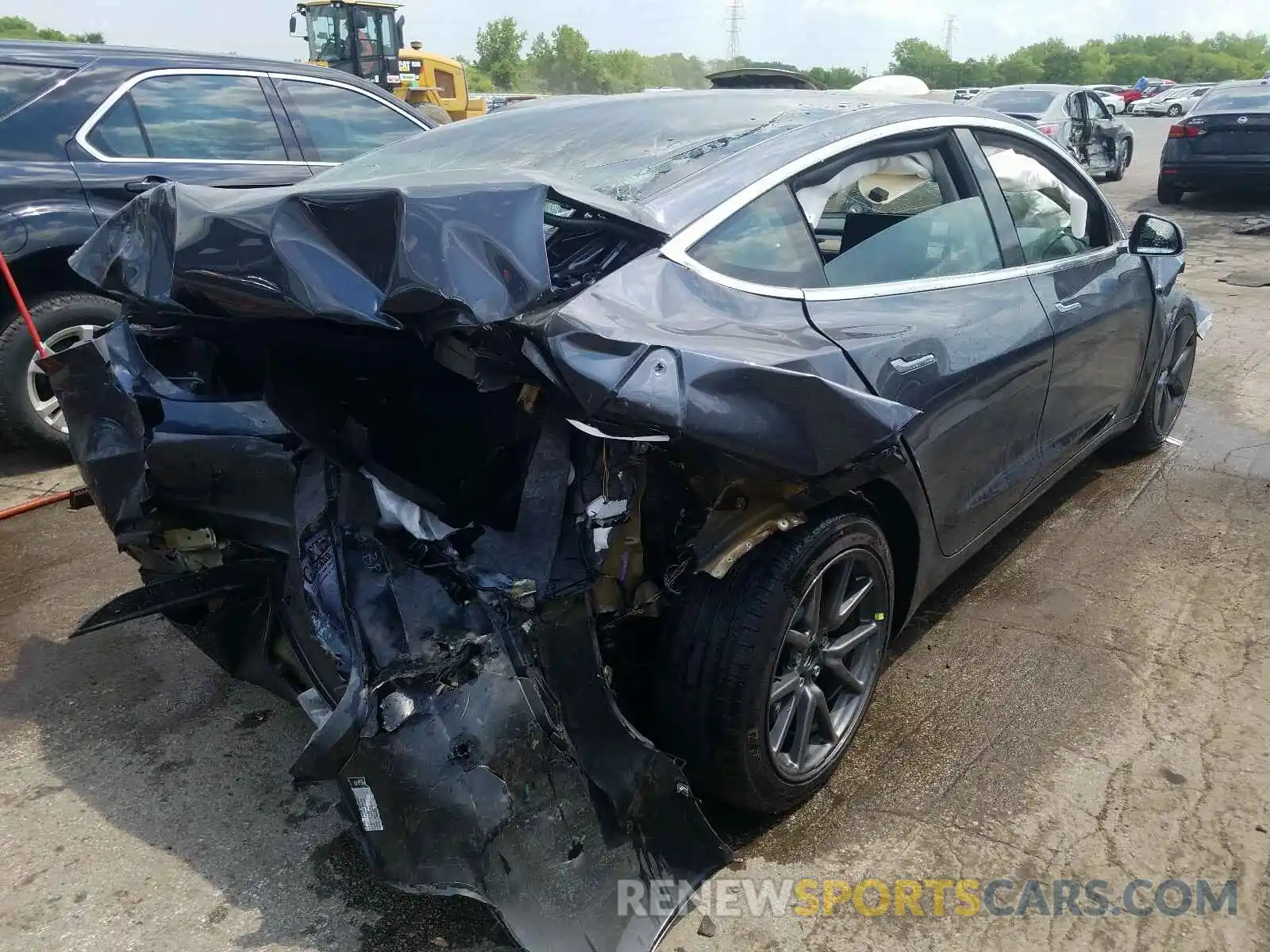 4 Photograph of a damaged car 5YJ3E1EA4KF400220 TESLA MODEL 3 2019