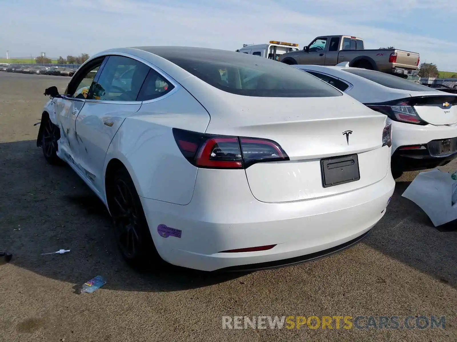 3 Photograph of a damaged car 5YJ3E1EA4KF401447 TESLA MODEL 3 2019