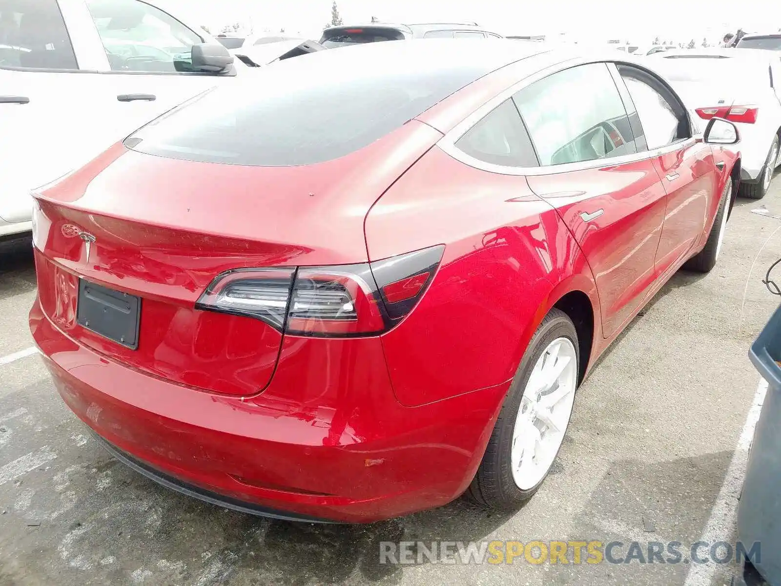 4 Photograph of a damaged car 5YJ3E1EA4KF413100 TESLA MODEL 3 2019