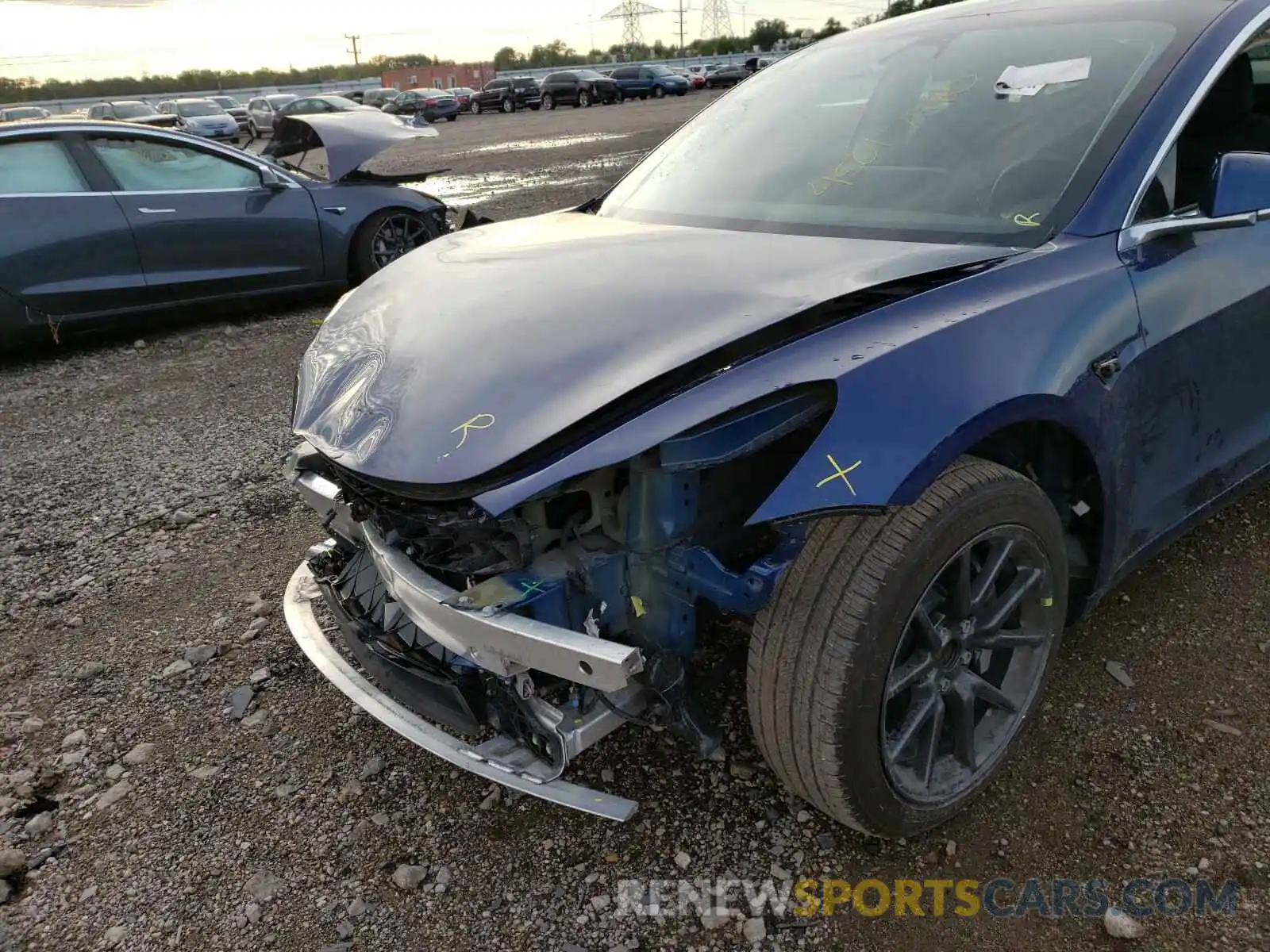 10 Photograph of a damaged car 5YJ3E1EA4KF427126 TESLA MODEL 3 2019