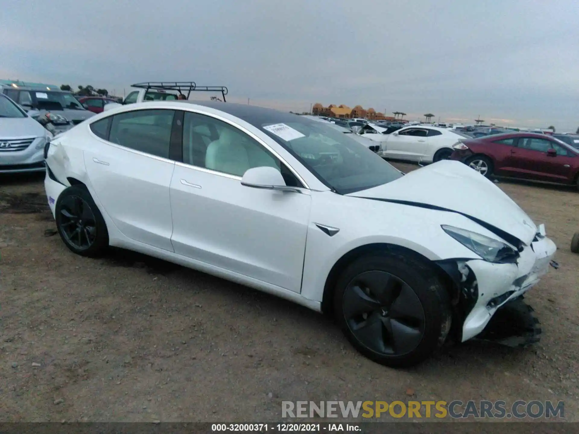 1 Photograph of a damaged car 5YJ3E1EA4KF431841 TESLA MODEL 3 2019