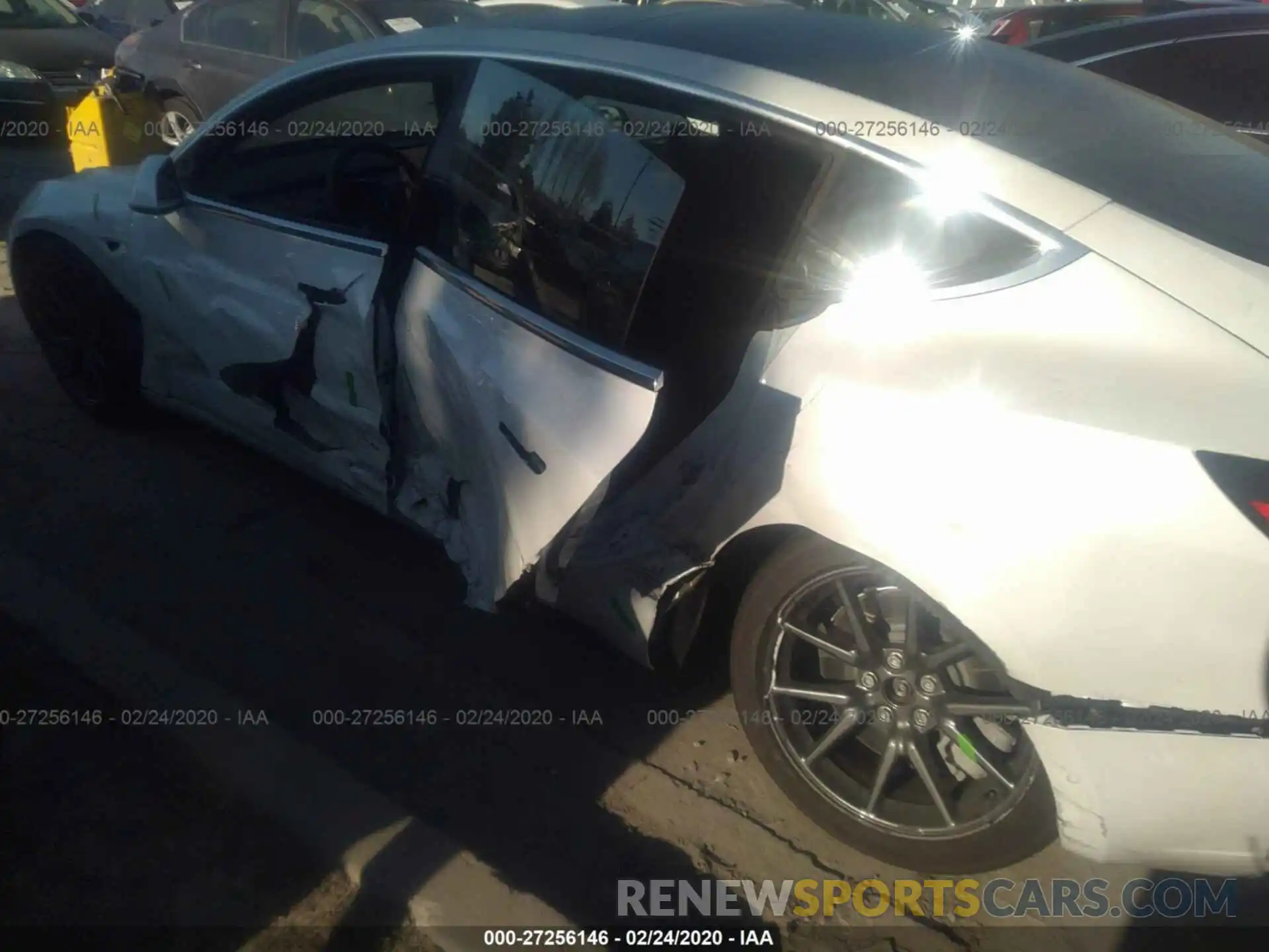 6 Photograph of a damaged car 5YJ3E1EA4KF466685 TESLA MODEL 3 2019