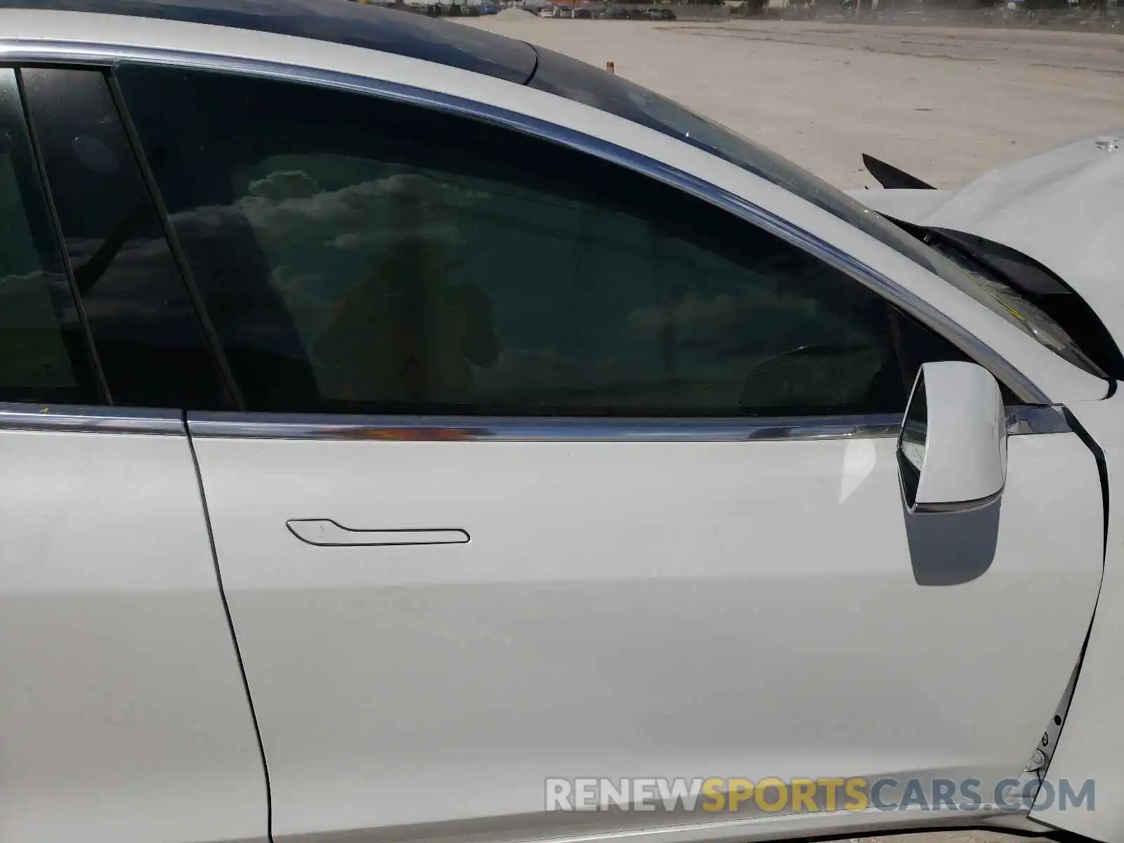 5 Photograph of a damaged car 5YJ3E1EA4KF476388 TESLA MODEL 3 2019