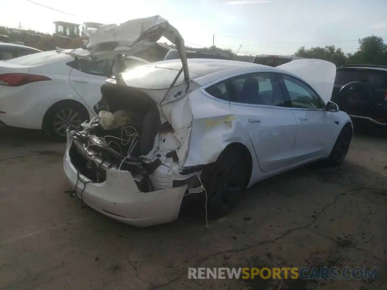 4 Photograph of a damaged car 5YJ3E1EA4KF483261 TESLA MODEL 3 2019