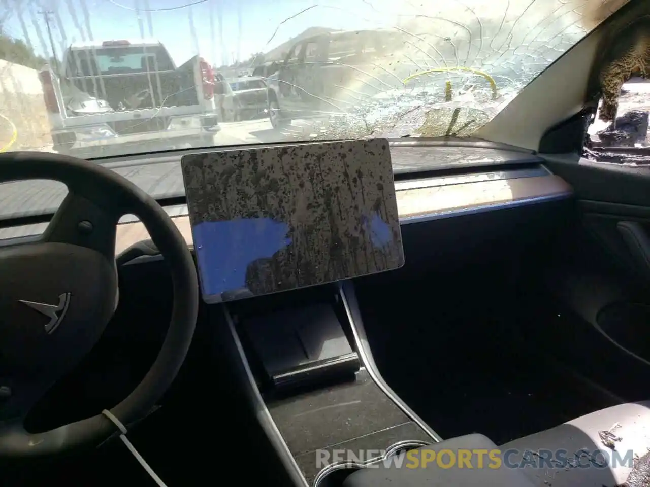 9 Photograph of a damaged car 5YJ3E1EA4KF483566 TESLA MODEL 3 2019