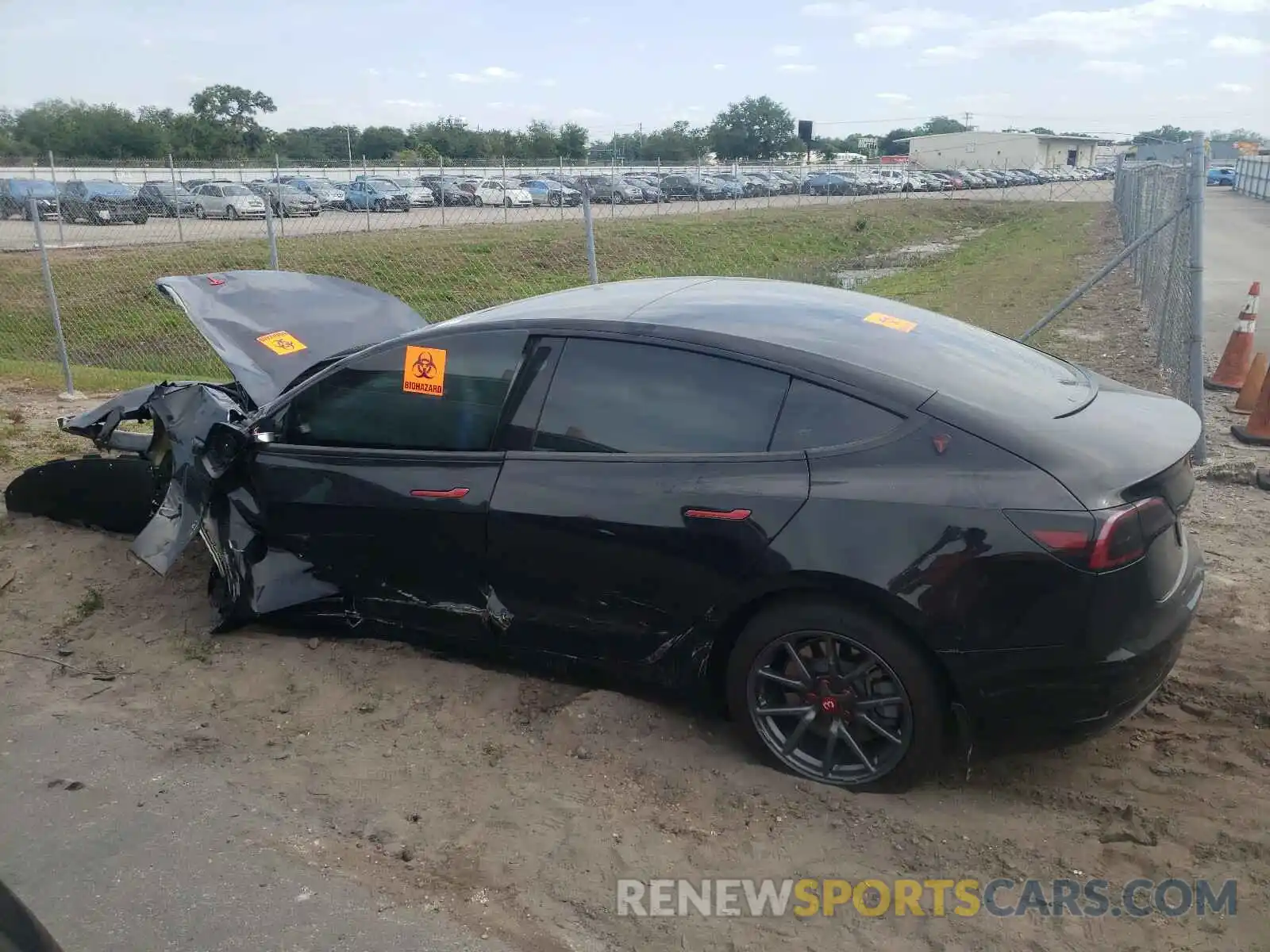 10 Photograph of a damaged car 5YJ3E1EA4KF484412 TESLA MODEL 3 2019