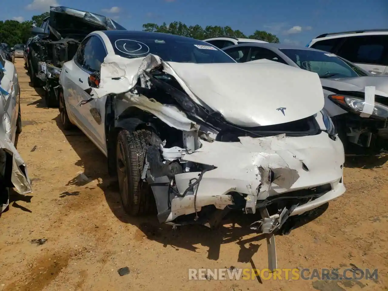 1 Photograph of a damaged car 5YJ3E1EA4KF484460 TESLA MODEL 3 2019