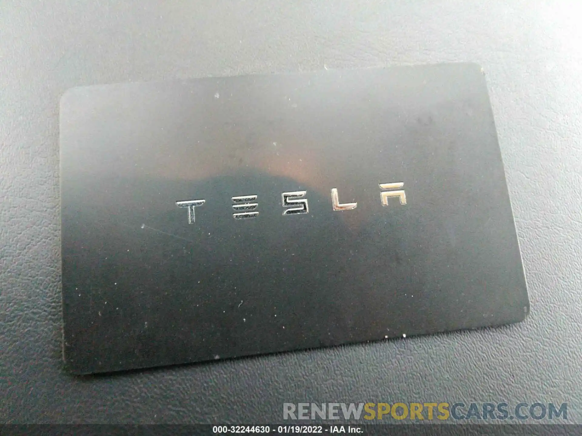 11 Photograph of a damaged car 5YJ3E1EA4KF485897 TESLA MODEL 3 2019