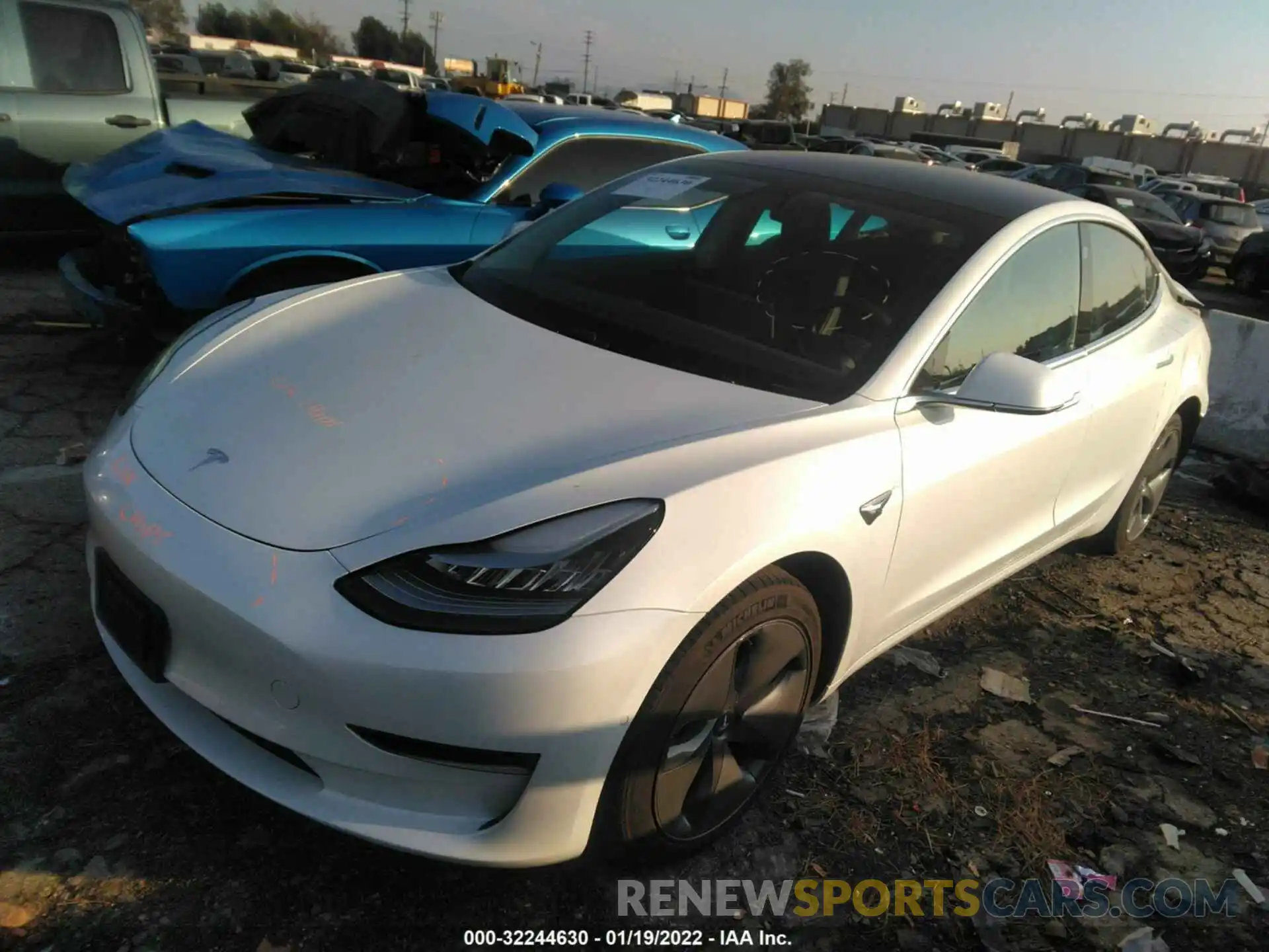 2 Photograph of a damaged car 5YJ3E1EA4KF485897 TESLA MODEL 3 2019