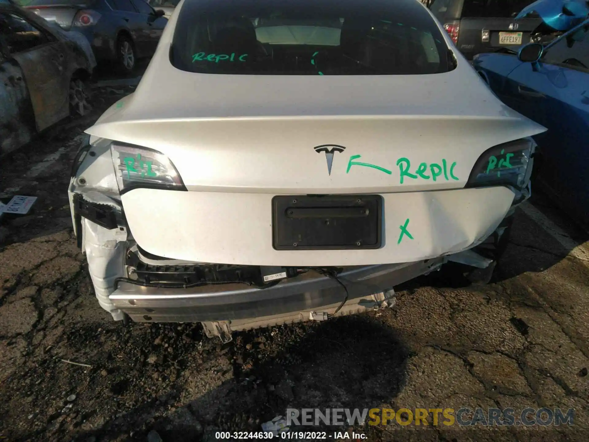 6 Photograph of a damaged car 5YJ3E1EA4KF485897 TESLA MODEL 3 2019