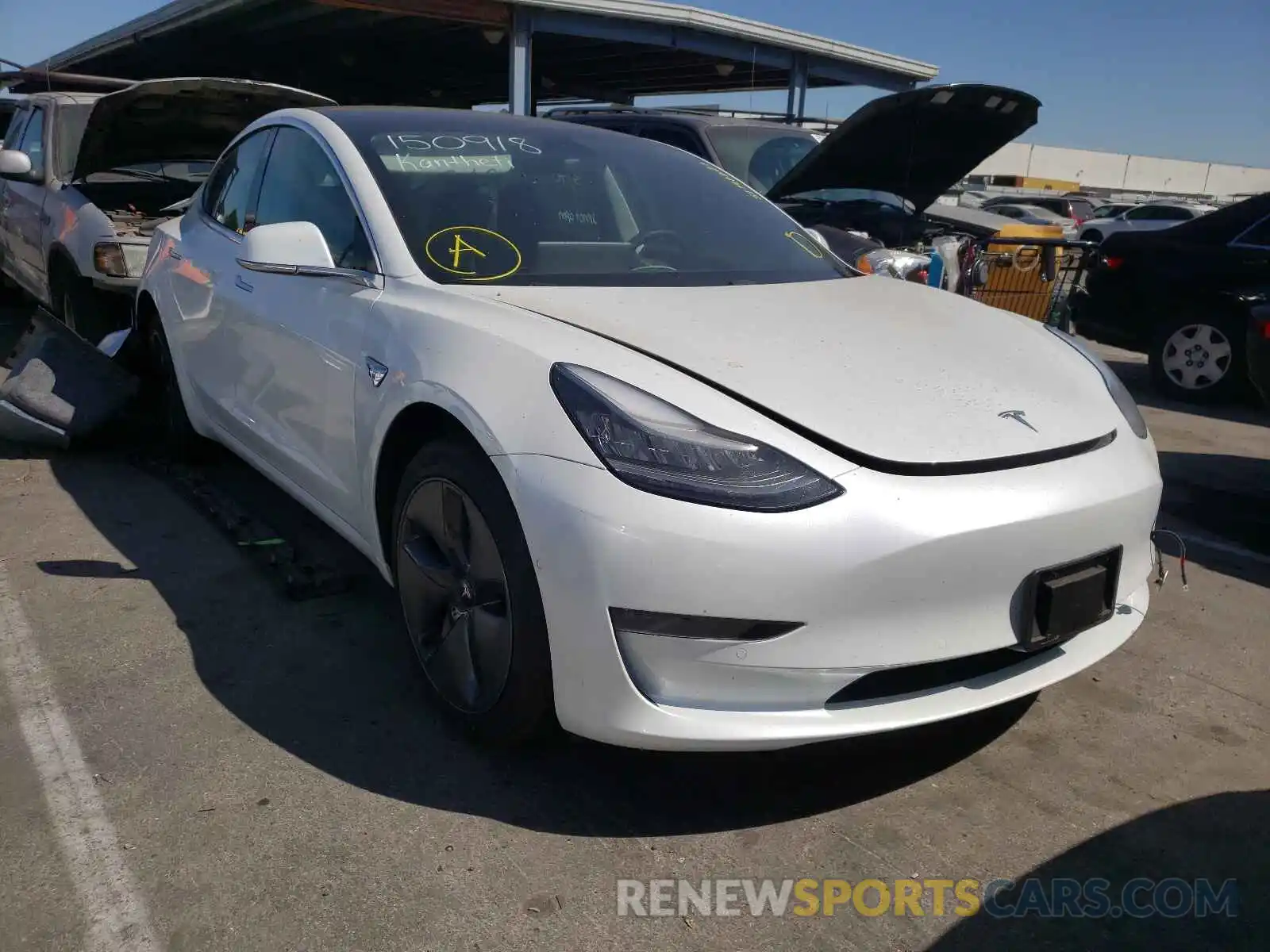 1 Photograph of a damaged car 5YJ3E1EA4KF503993 TESLA MODEL 3 2019