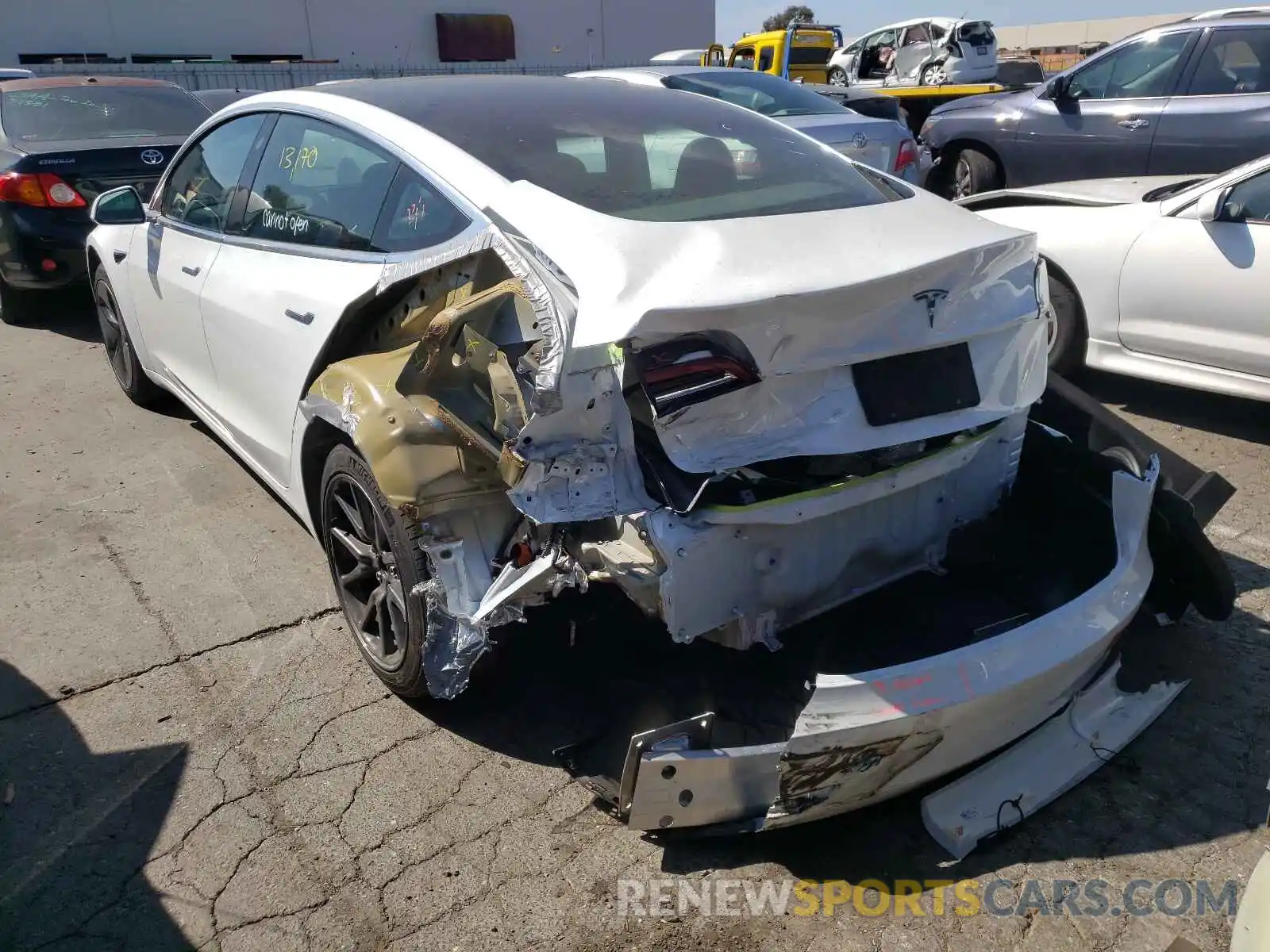 3 Photograph of a damaged car 5YJ3E1EA4KF503993 TESLA MODEL 3 2019