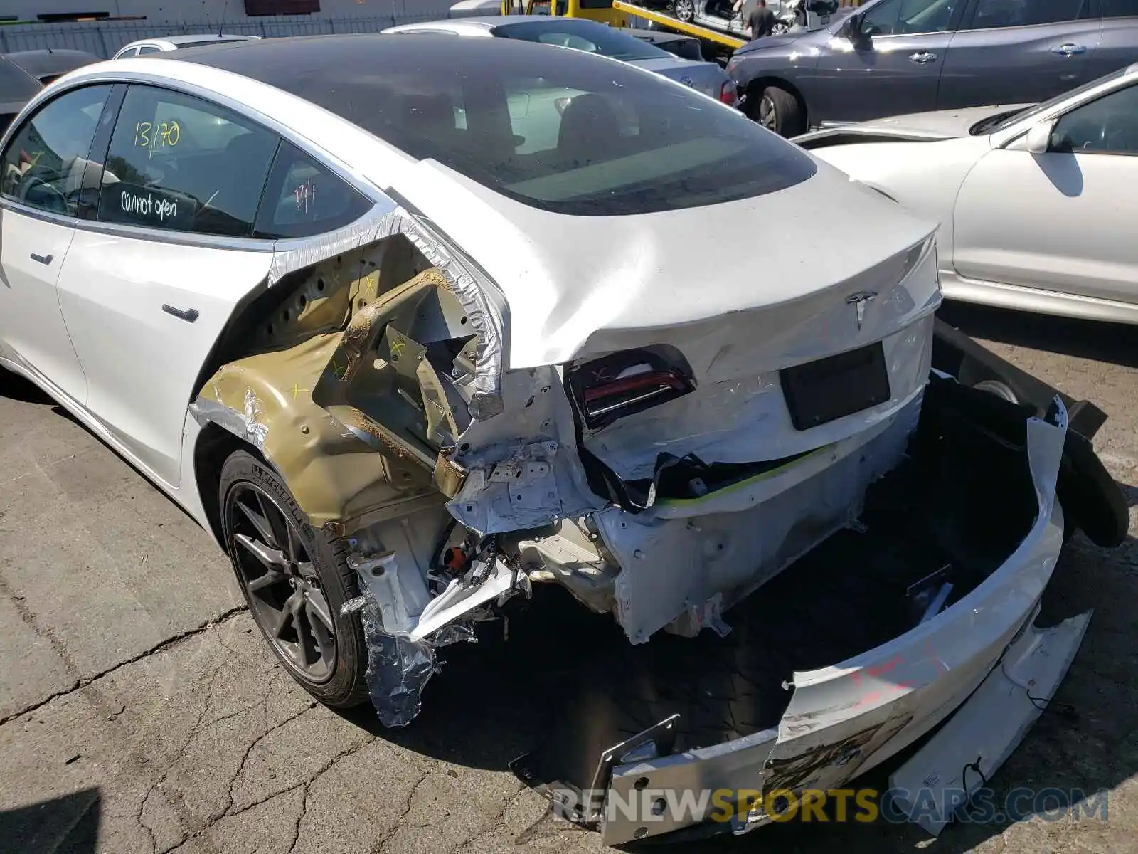 9 Photograph of a damaged car 5YJ3E1EA4KF503993 TESLA MODEL 3 2019