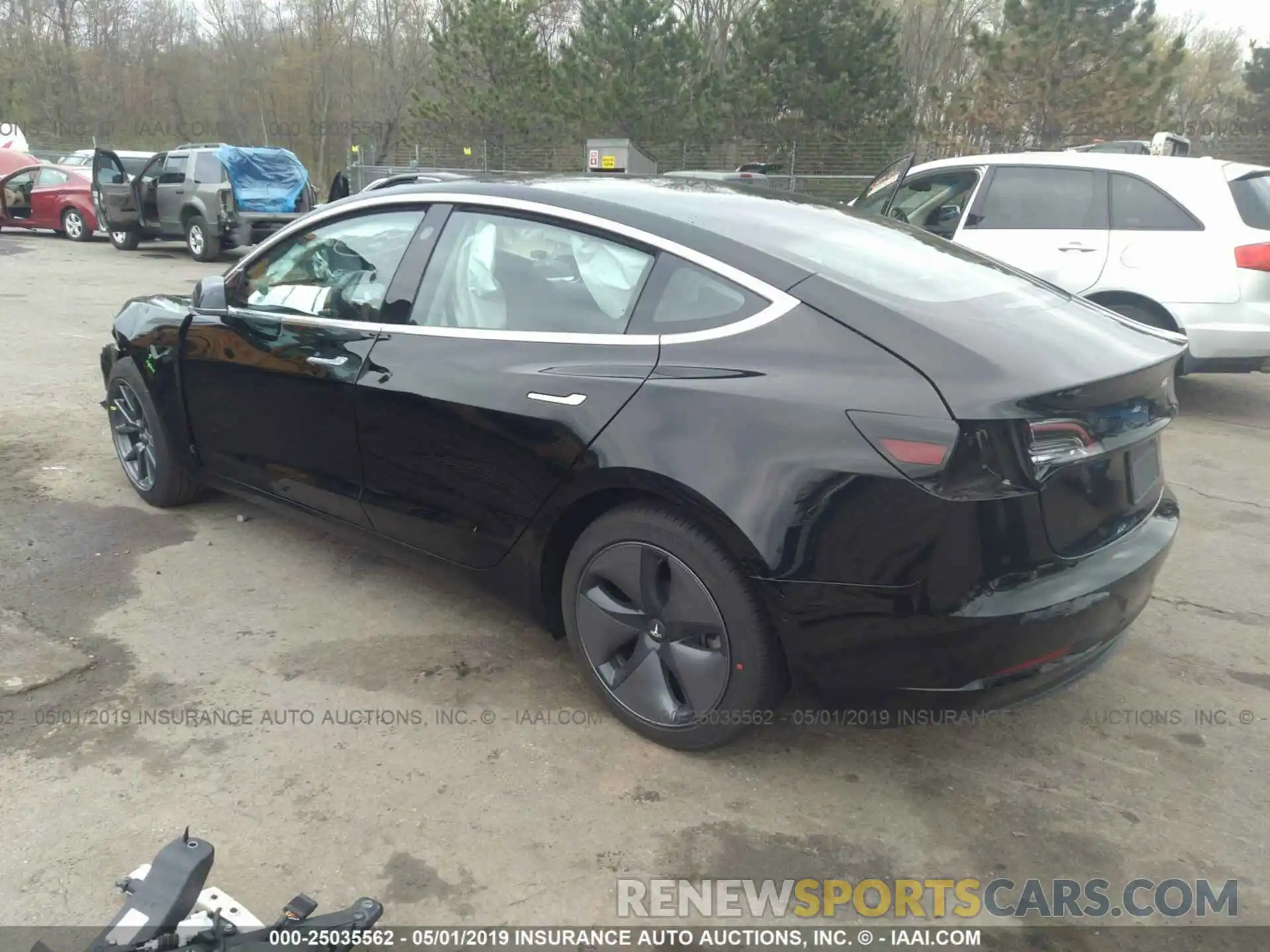 3 Photograph of a damaged car 5YJ3E1EA5KF192980 TESLA MODEL 3 2019