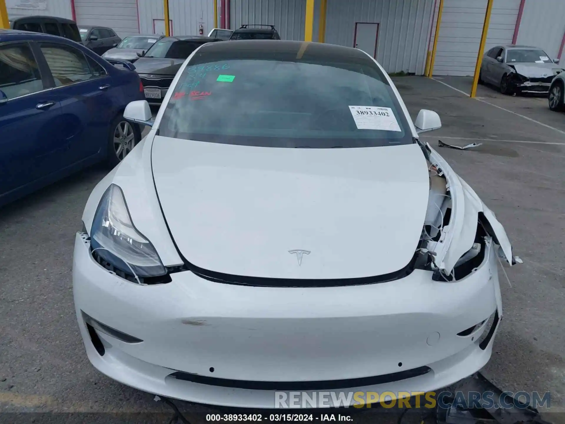 13 Фотография поврежденного автомобиля 5YJ3E1EA5KF208319 TESLA MODEL 3 2019