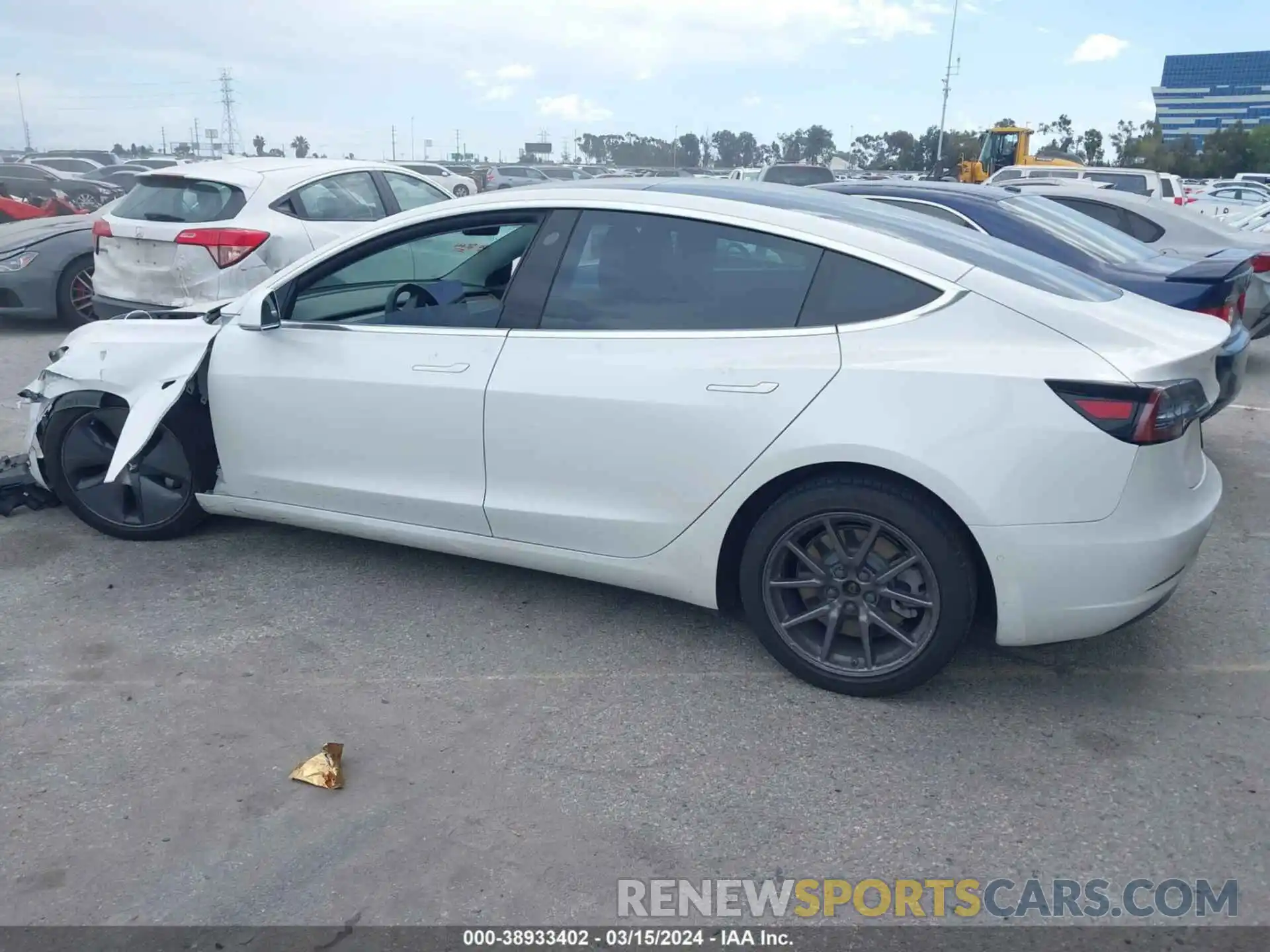 15 Photograph of a damaged car 5YJ3E1EA5KF208319 TESLA MODEL 3 2019