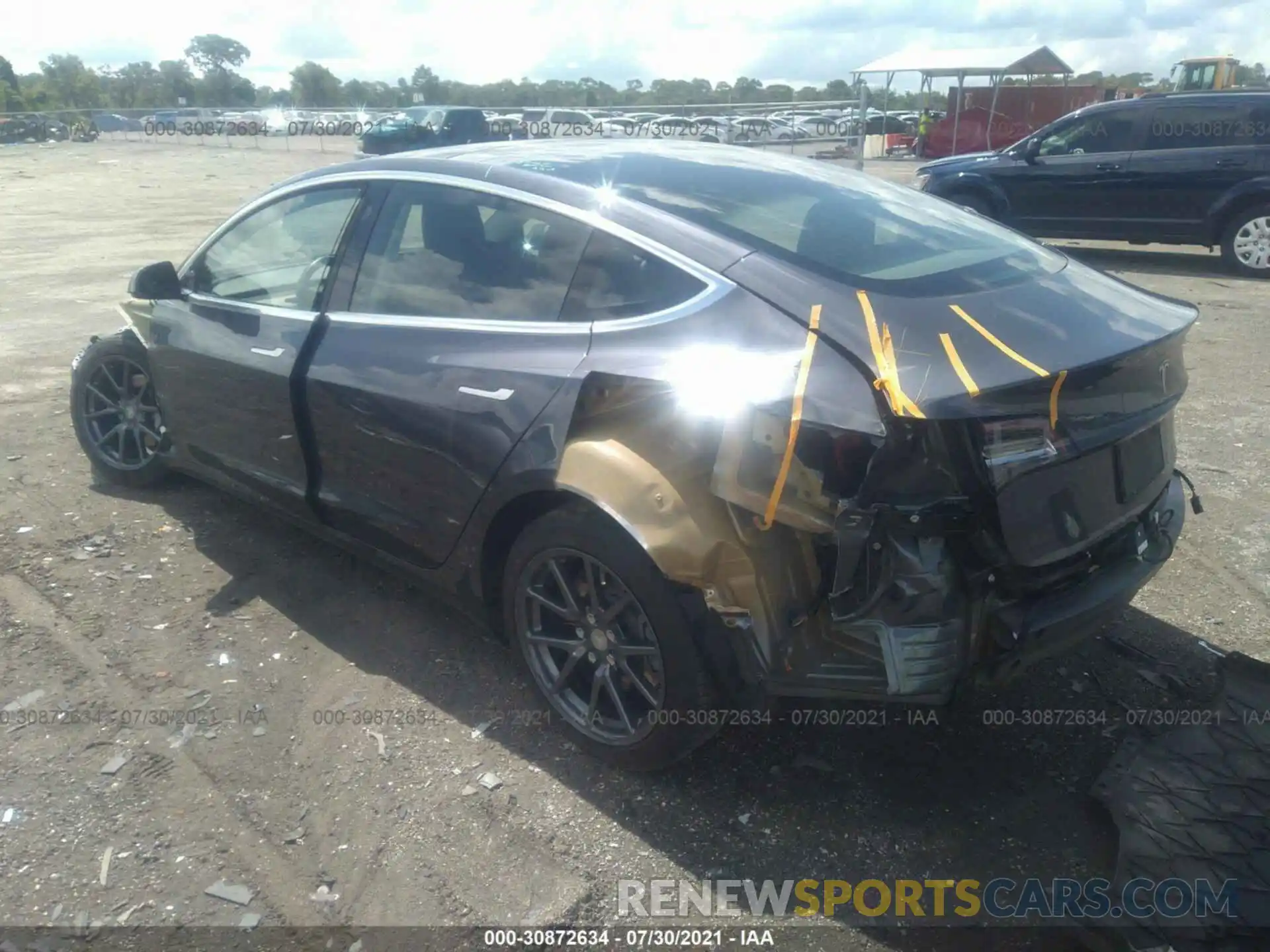 3 Photograph of a damaged car 5YJ3E1EA5KF298569 TESLA MODEL 3 2019