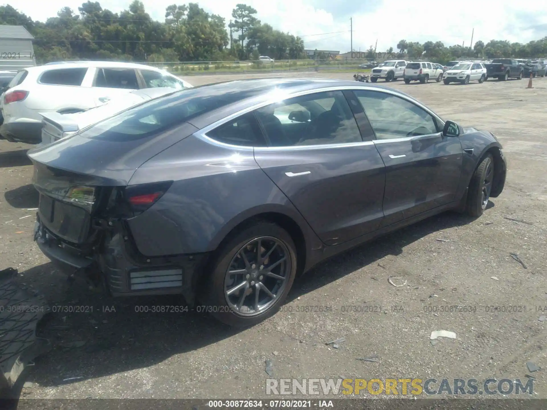 4 Photograph of a damaged car 5YJ3E1EA5KF298569 TESLA MODEL 3 2019