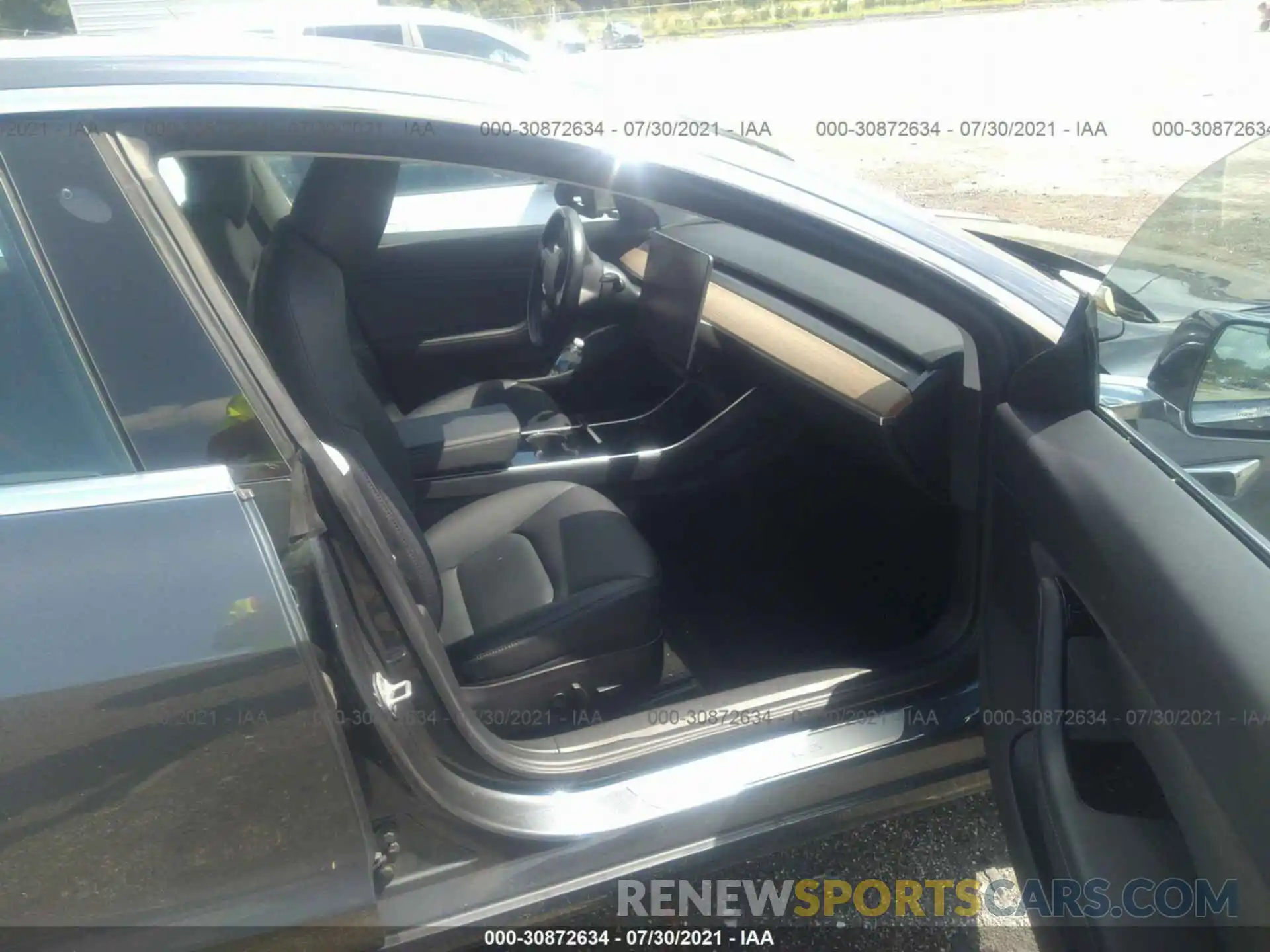 5 Photograph of a damaged car 5YJ3E1EA5KF298569 TESLA MODEL 3 2019