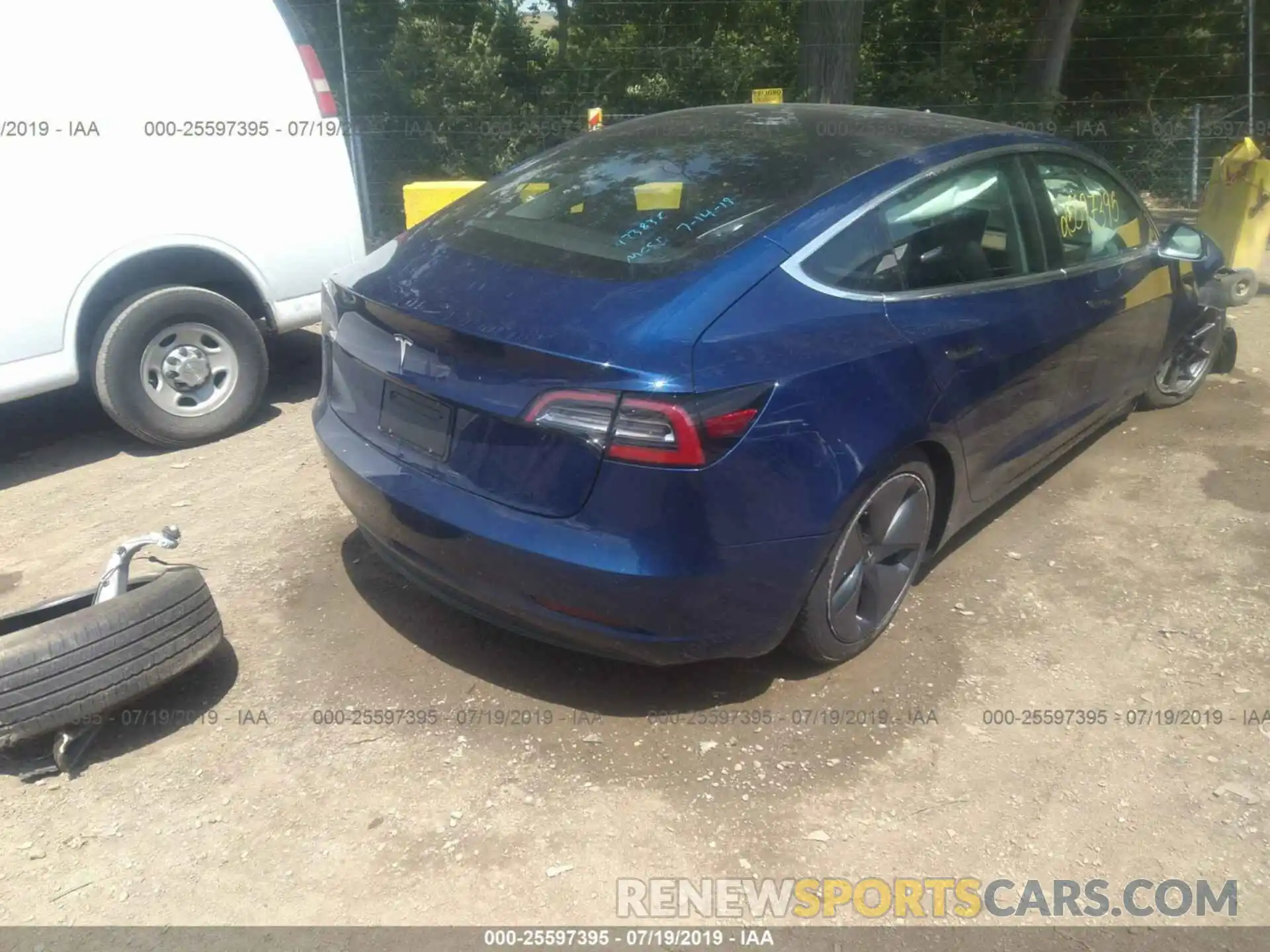 4 Photograph of a damaged car 5YJ3E1EA5KF299379 TESLA MODEL 3 2019