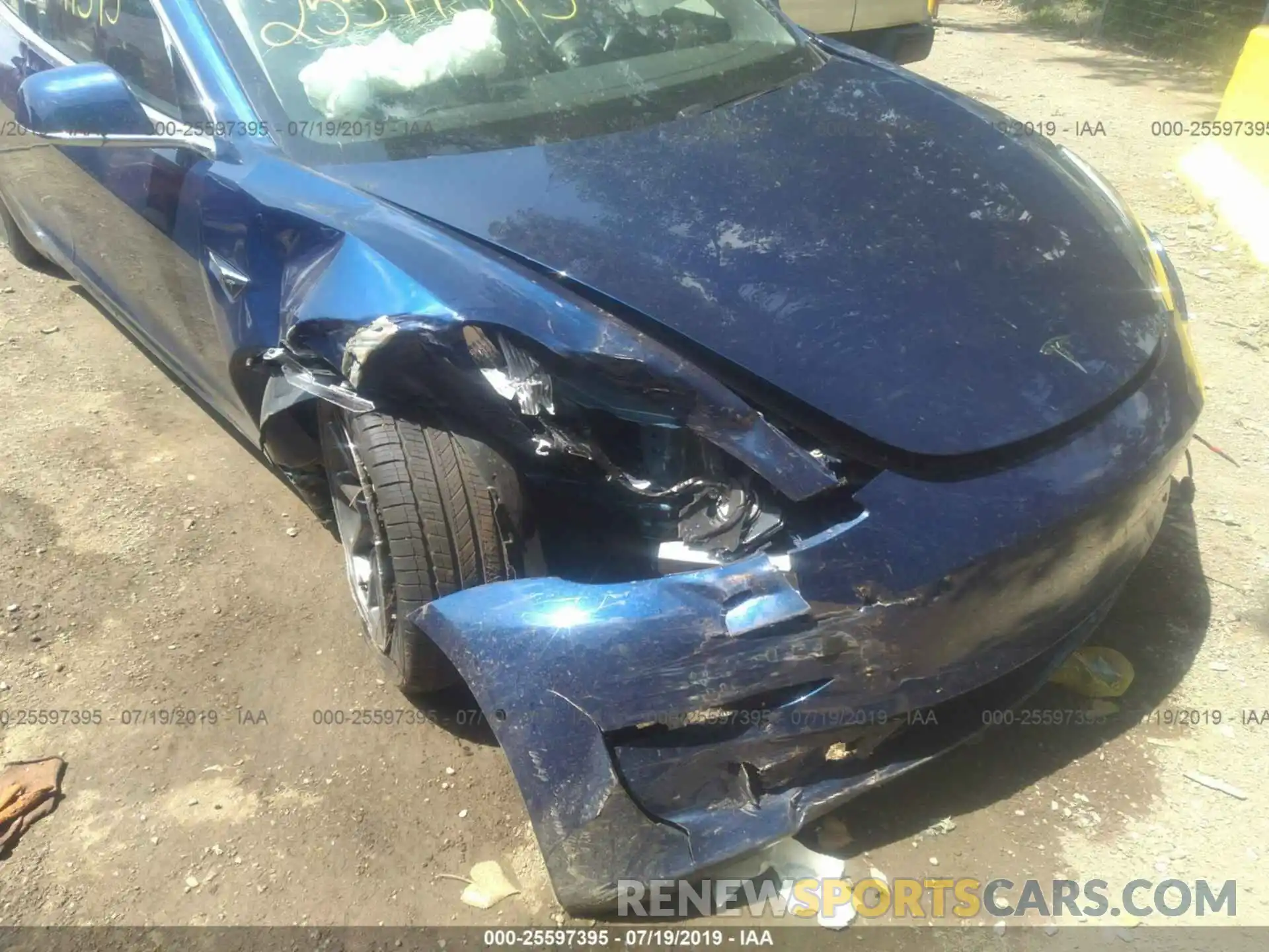 6 Photograph of a damaged car 5YJ3E1EA5KF299379 TESLA MODEL 3 2019