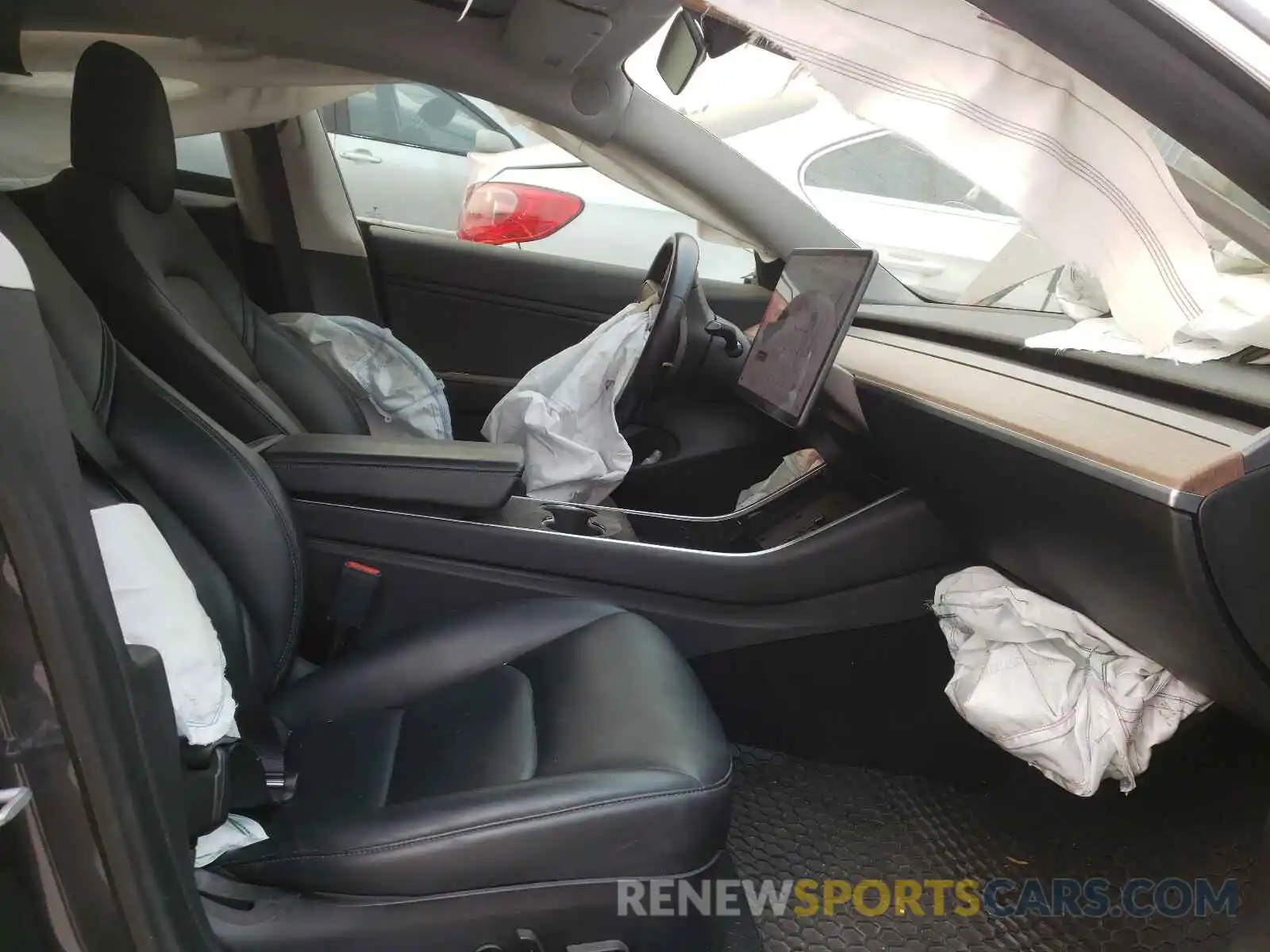 5 Photograph of a damaged car 5YJ3E1EA5KF300871 TESLA MODEL 3 2019