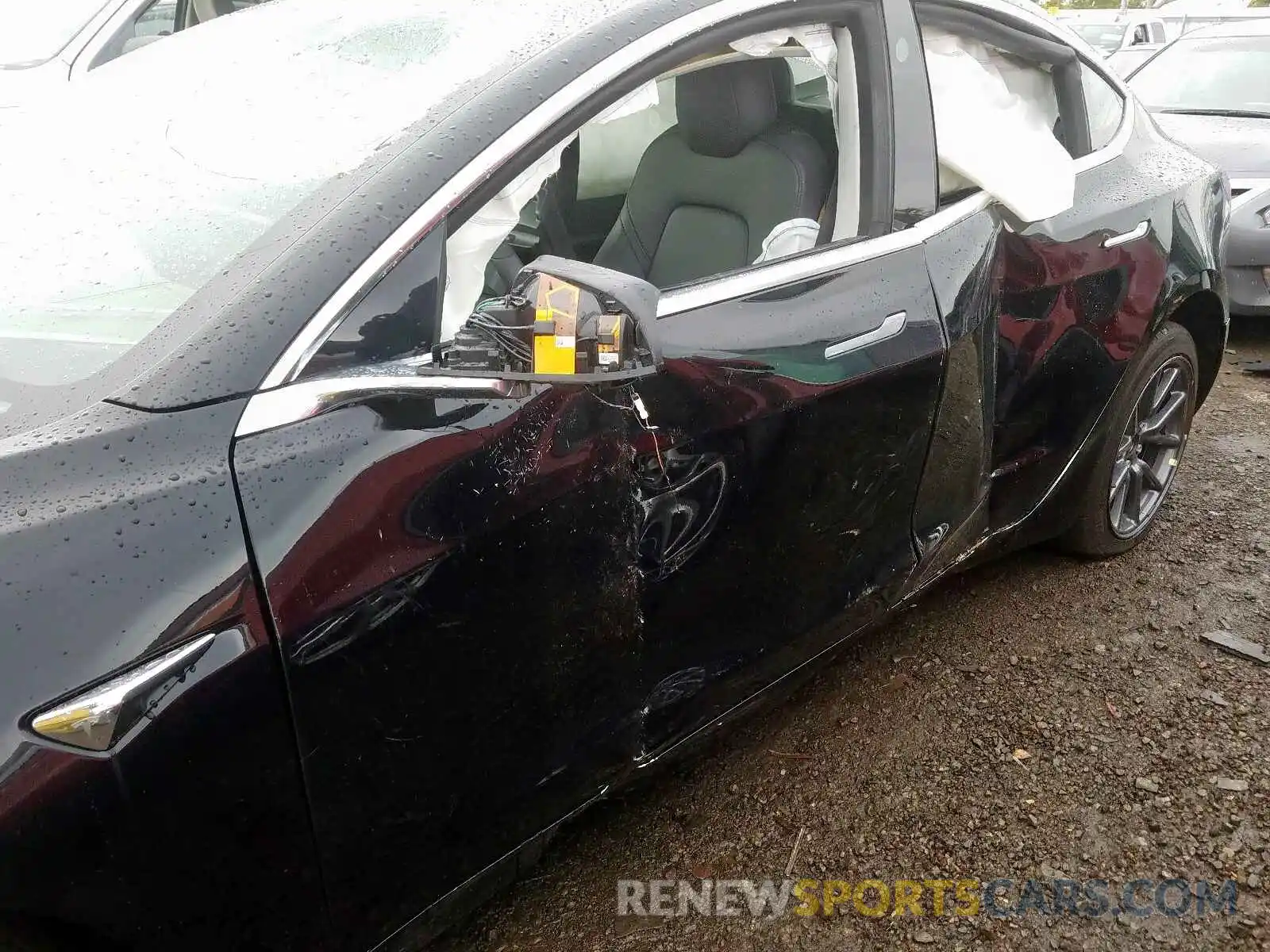 9 Photograph of a damaged car 5YJ3E1EA5KF304886 TESLA MODEL 3 2019