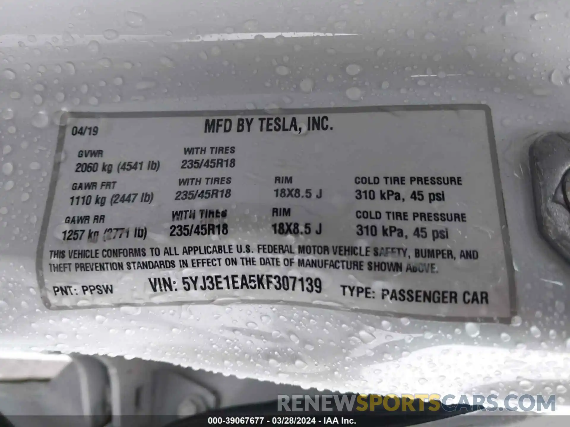 9 Фотография поврежденного автомобиля 5YJ3E1EA5KF307139 TESLA MODEL 3 2019