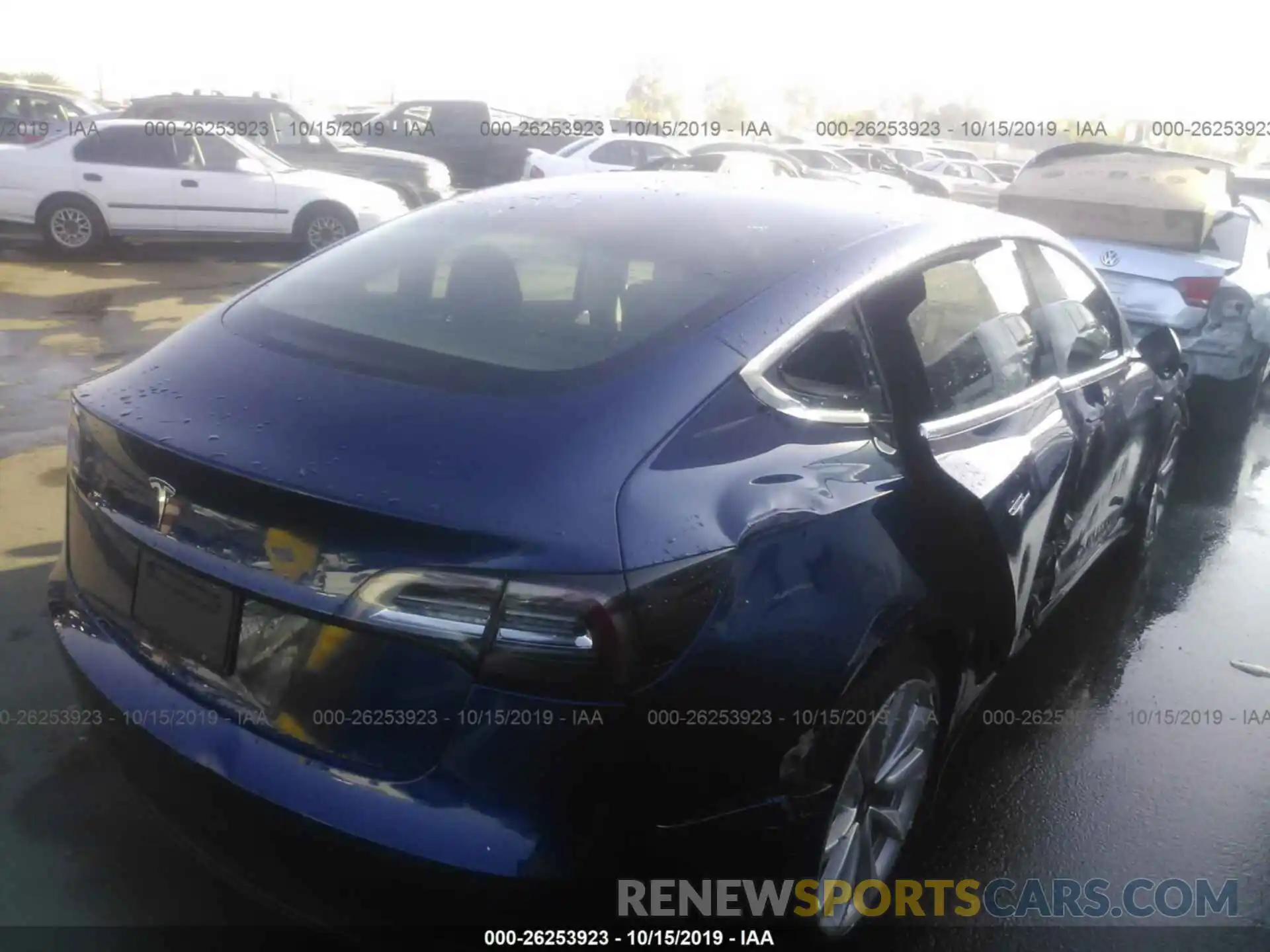 4 Photograph of a damaged car 5YJ3E1EA5KF311613 TESLA MODEL 3 2019