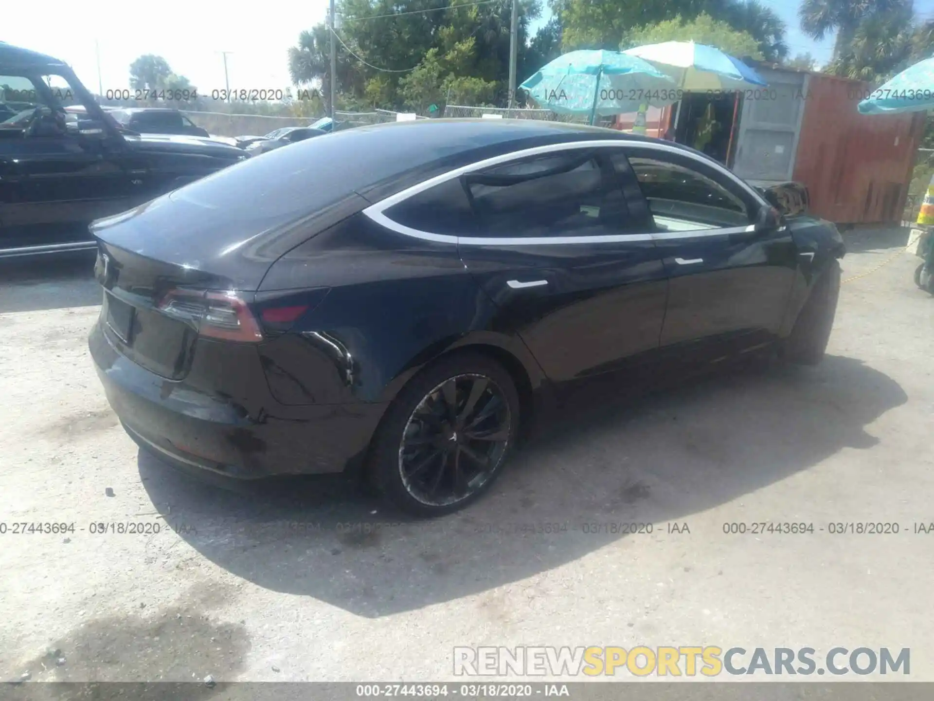 4 Фотография поврежденного автомобиля 5YJ3E1EA5KF312650 TESLA MODEL 3 2019