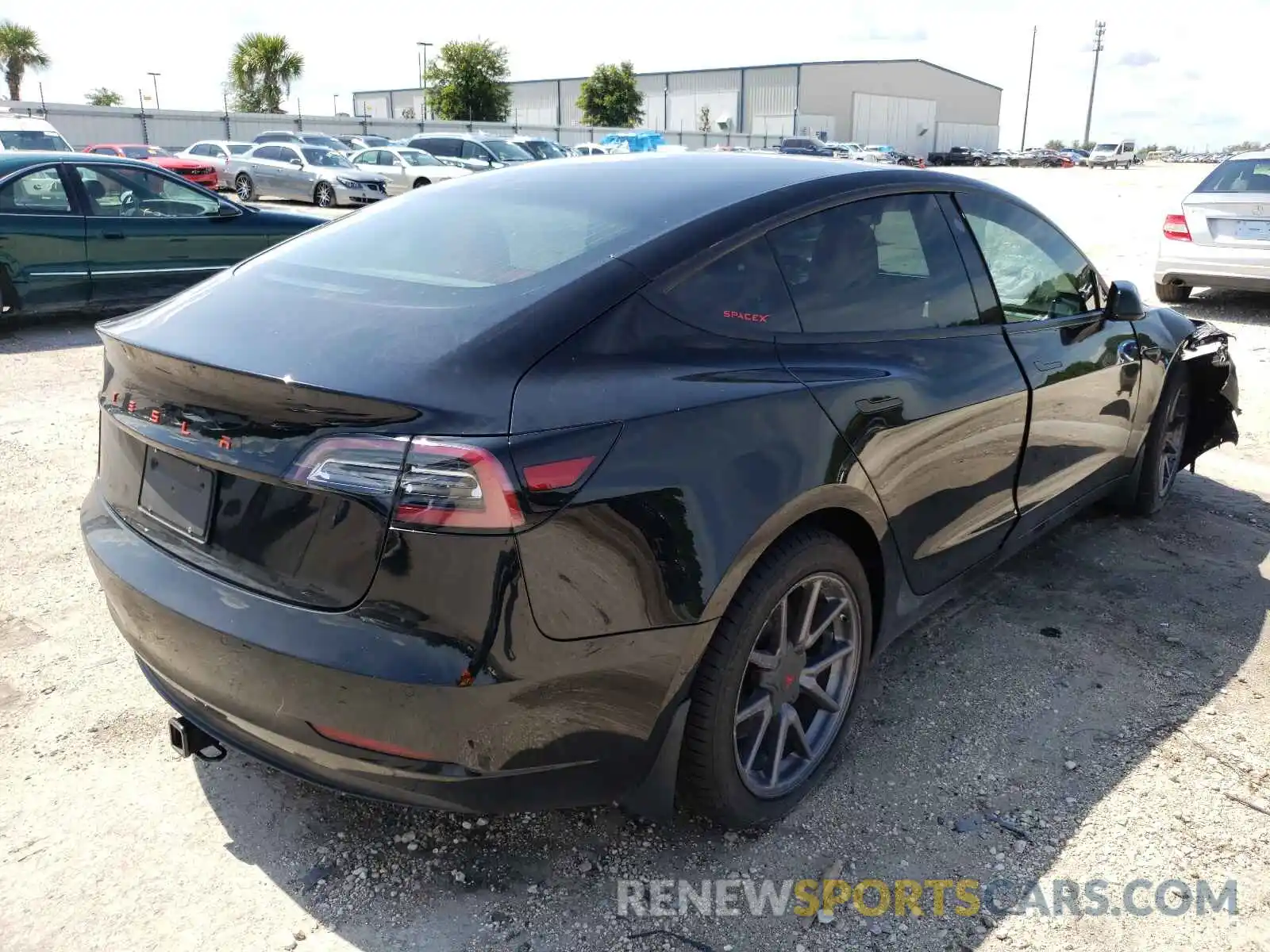 4 Photograph of a damaged car 5YJ3E1EA5KF313278 TESLA MODEL 3 2019