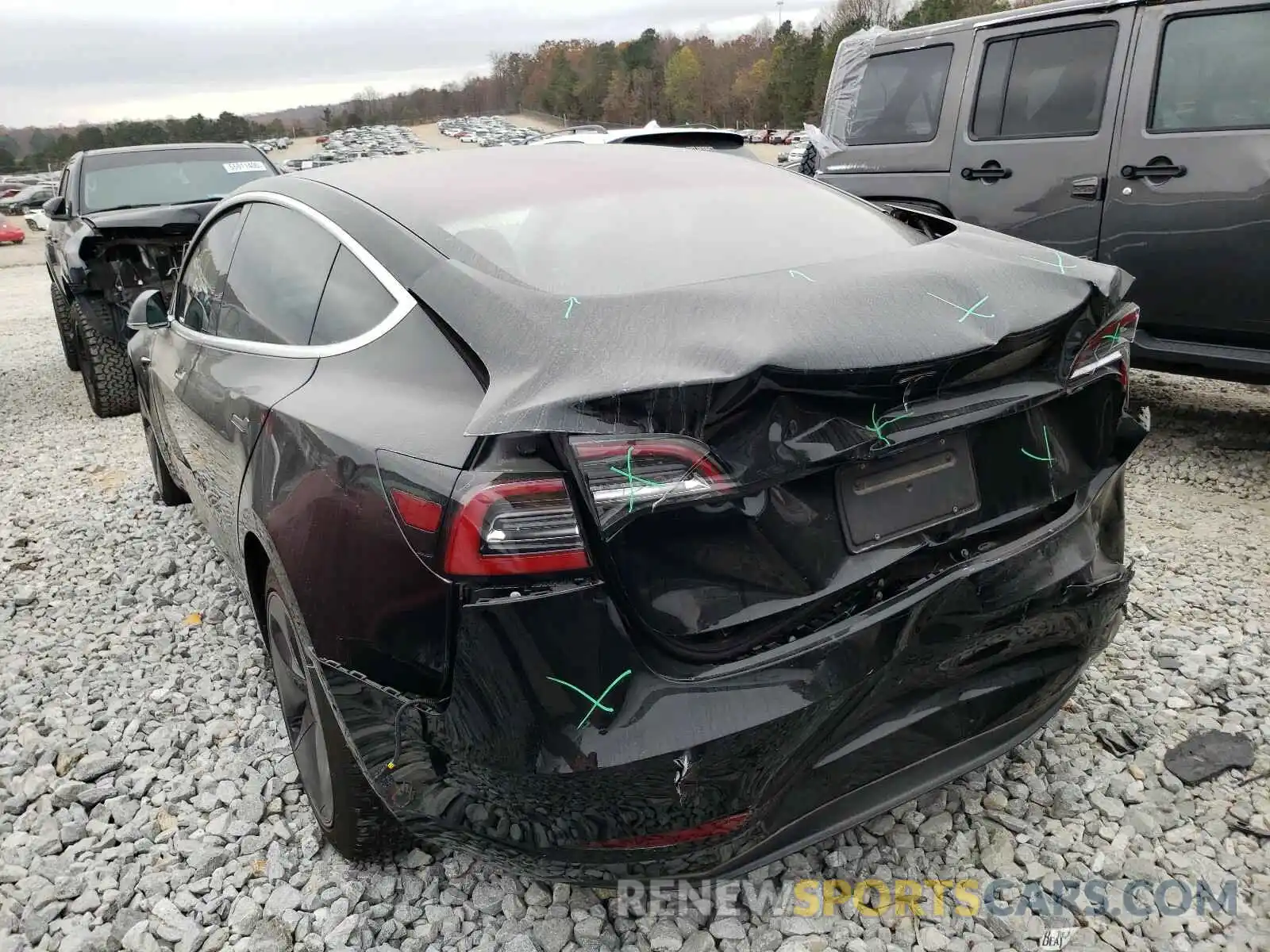 3 Photograph of a damaged car 5YJ3E1EA5KF313426 TESLA MODEL 3 2019
