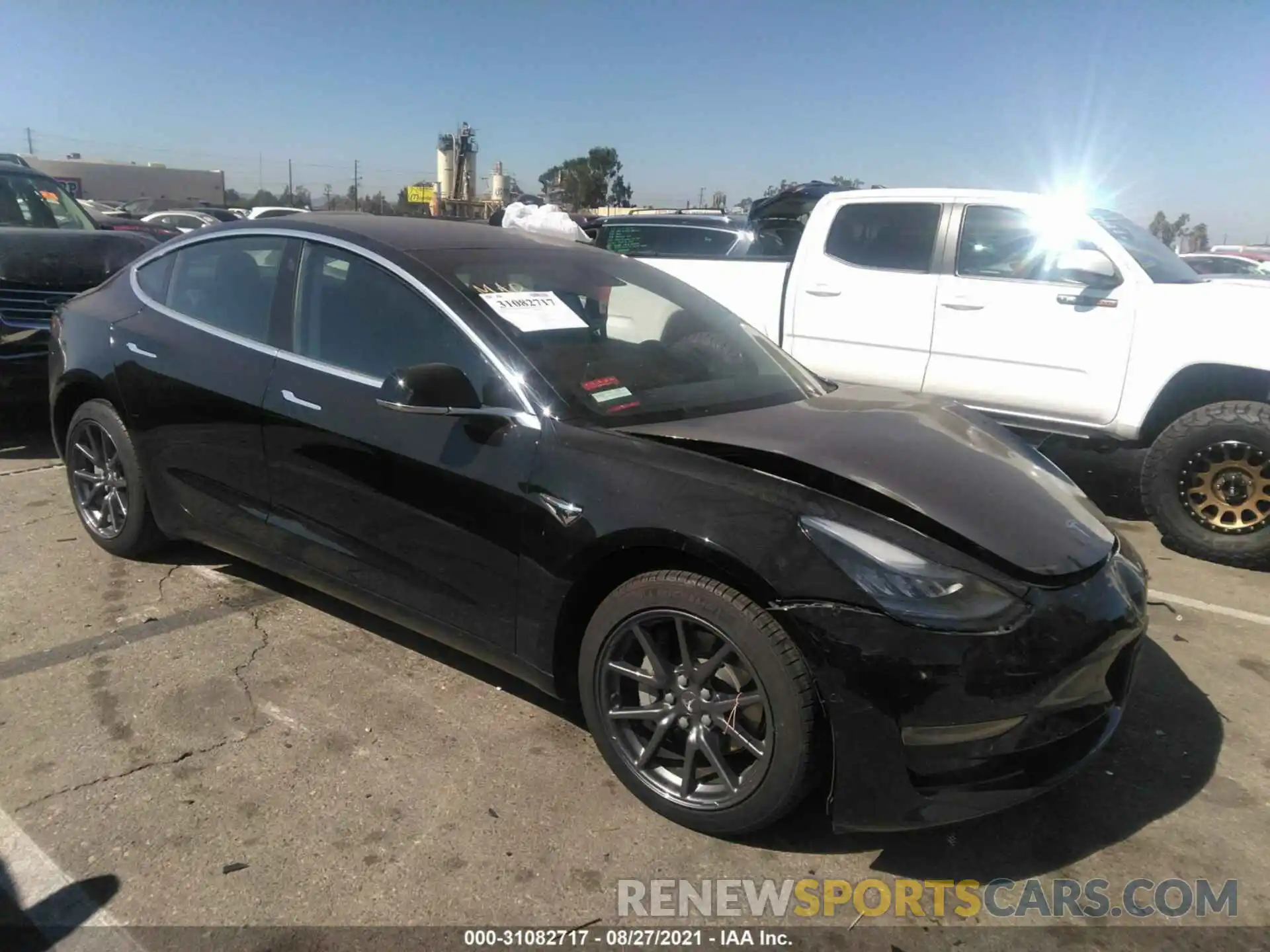 1 Photograph of a damaged car 5YJ3E1EA5KF323843 TESLA MODEL 3 2019