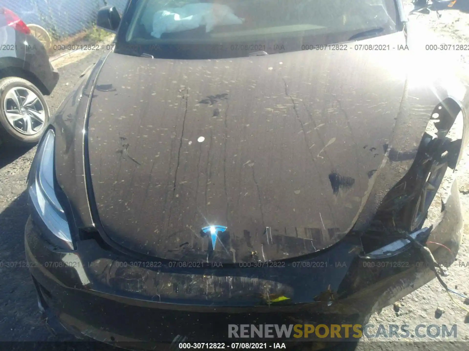 10 Photograph of a damaged car 5YJ3E1EA5KF323888 TESLA MODEL 3 2019