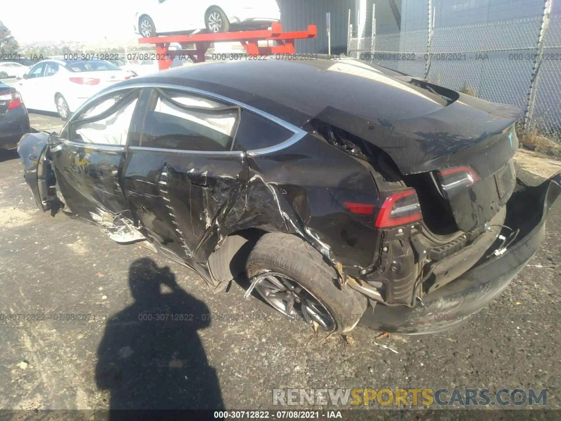 3 Photograph of a damaged car 5YJ3E1EA5KF323888 TESLA MODEL 3 2019