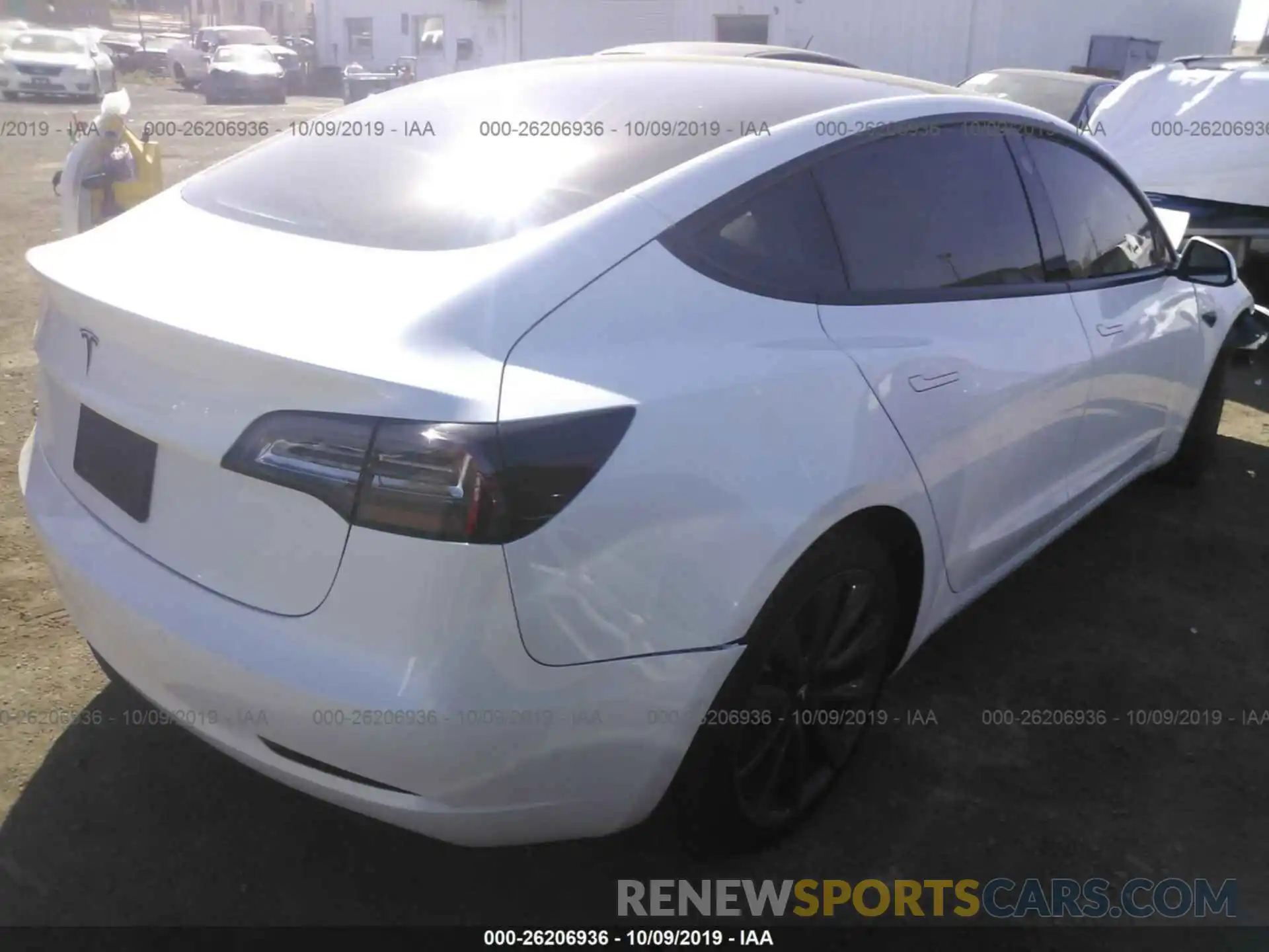 4 Фотография поврежденного автомобиля 5YJ3E1EA5KF332879 TESLA MODEL 3 2019